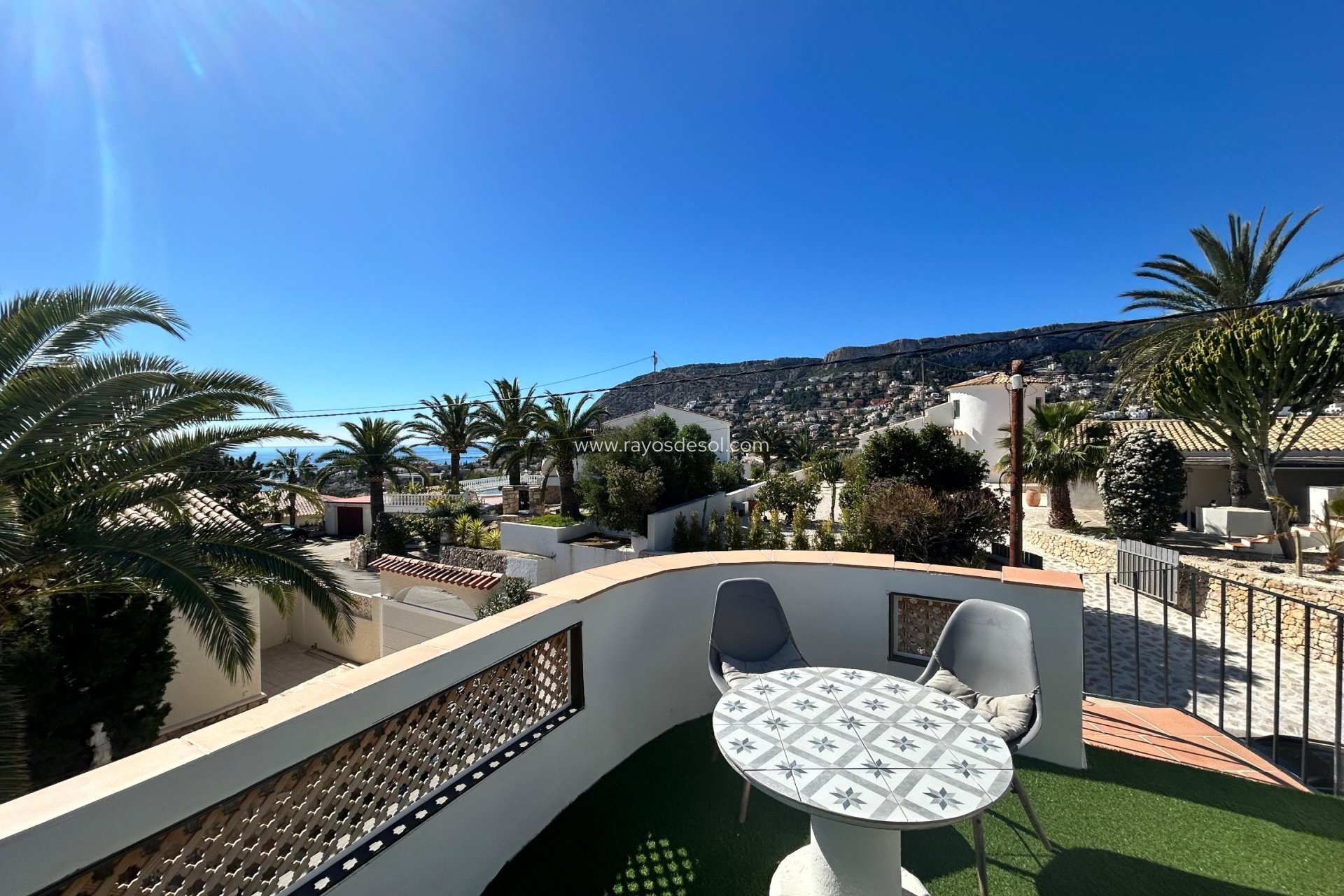 Resale - Villa - Calpe