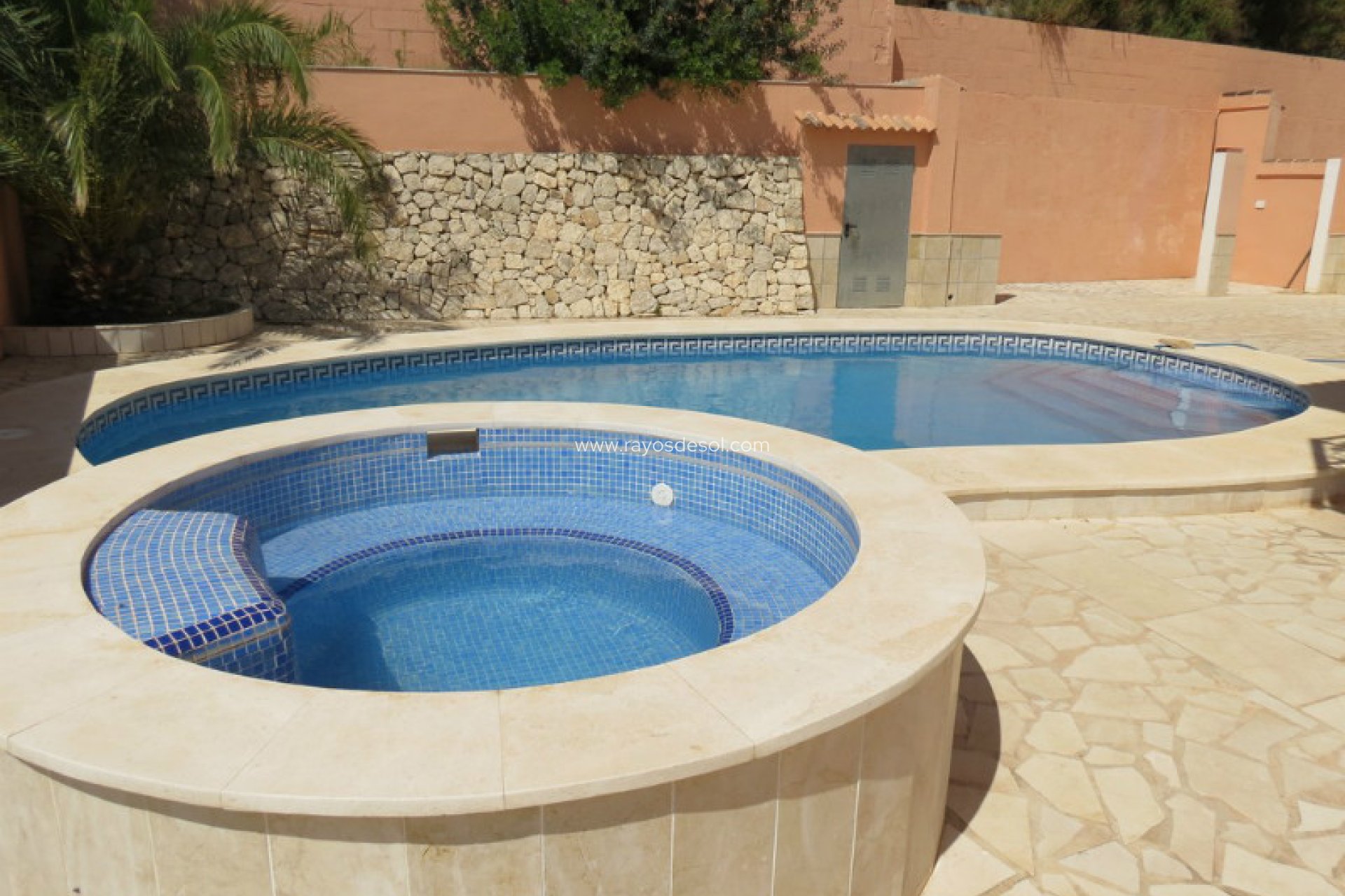 Resale - Villa - Calpe