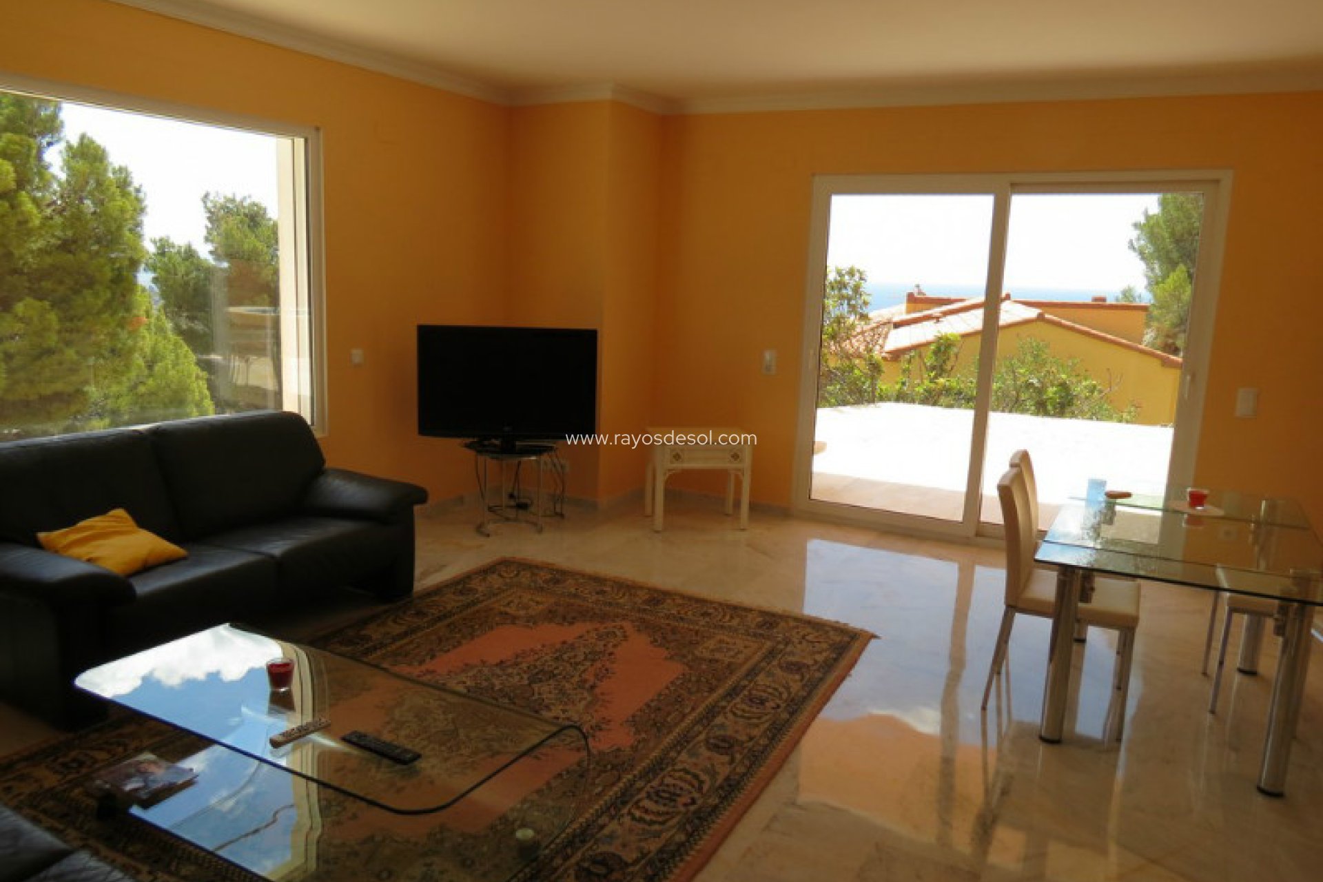 Resale - Villa - Calpe