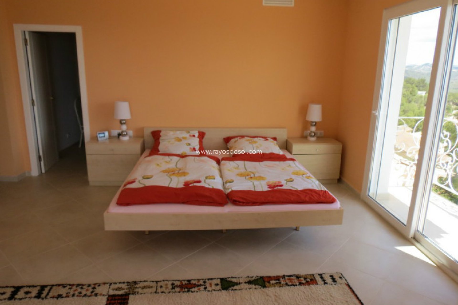 Resale - Villa - Calpe