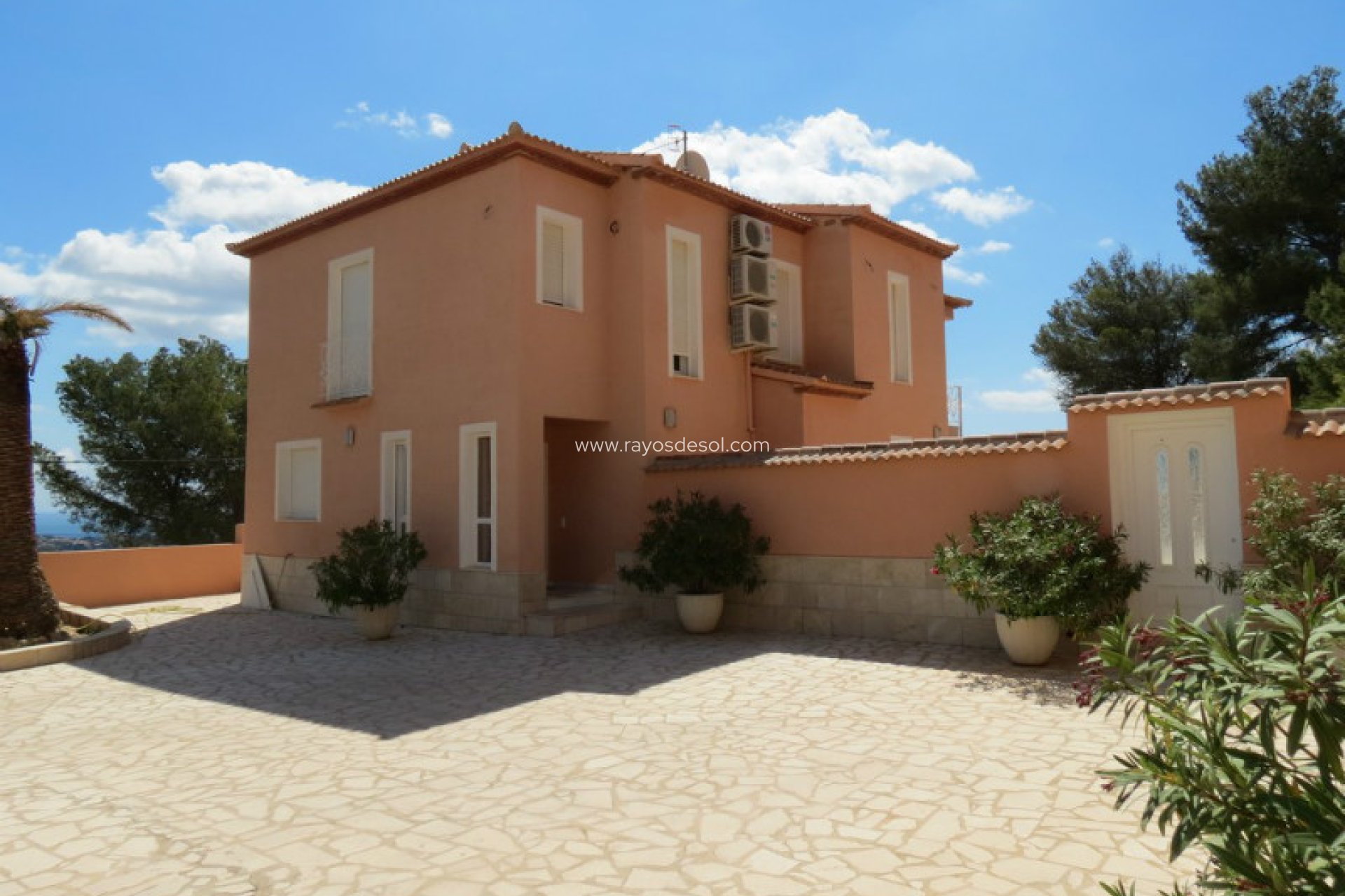 Resale - Villa - Calpe