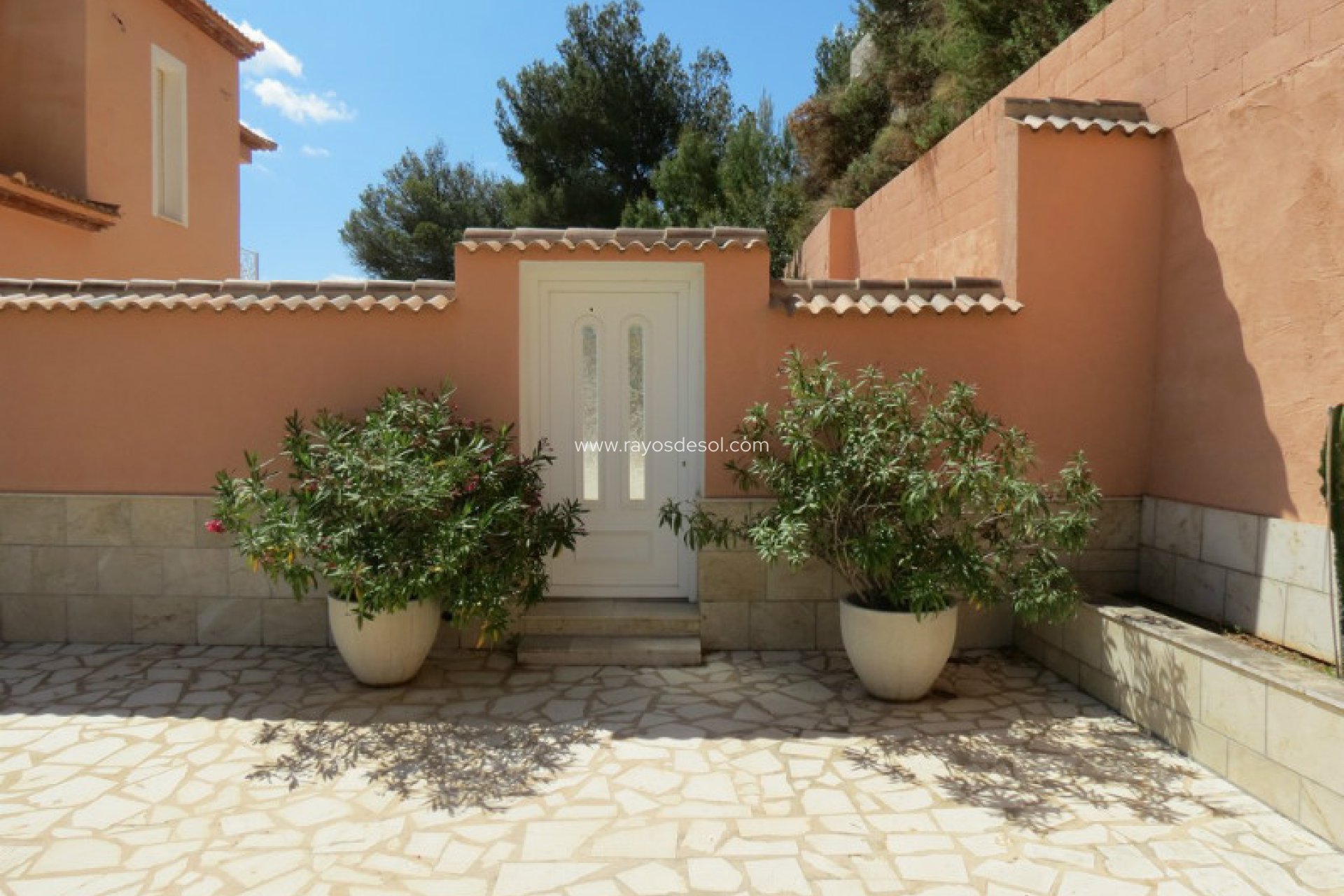 Resale - Villa - Calpe