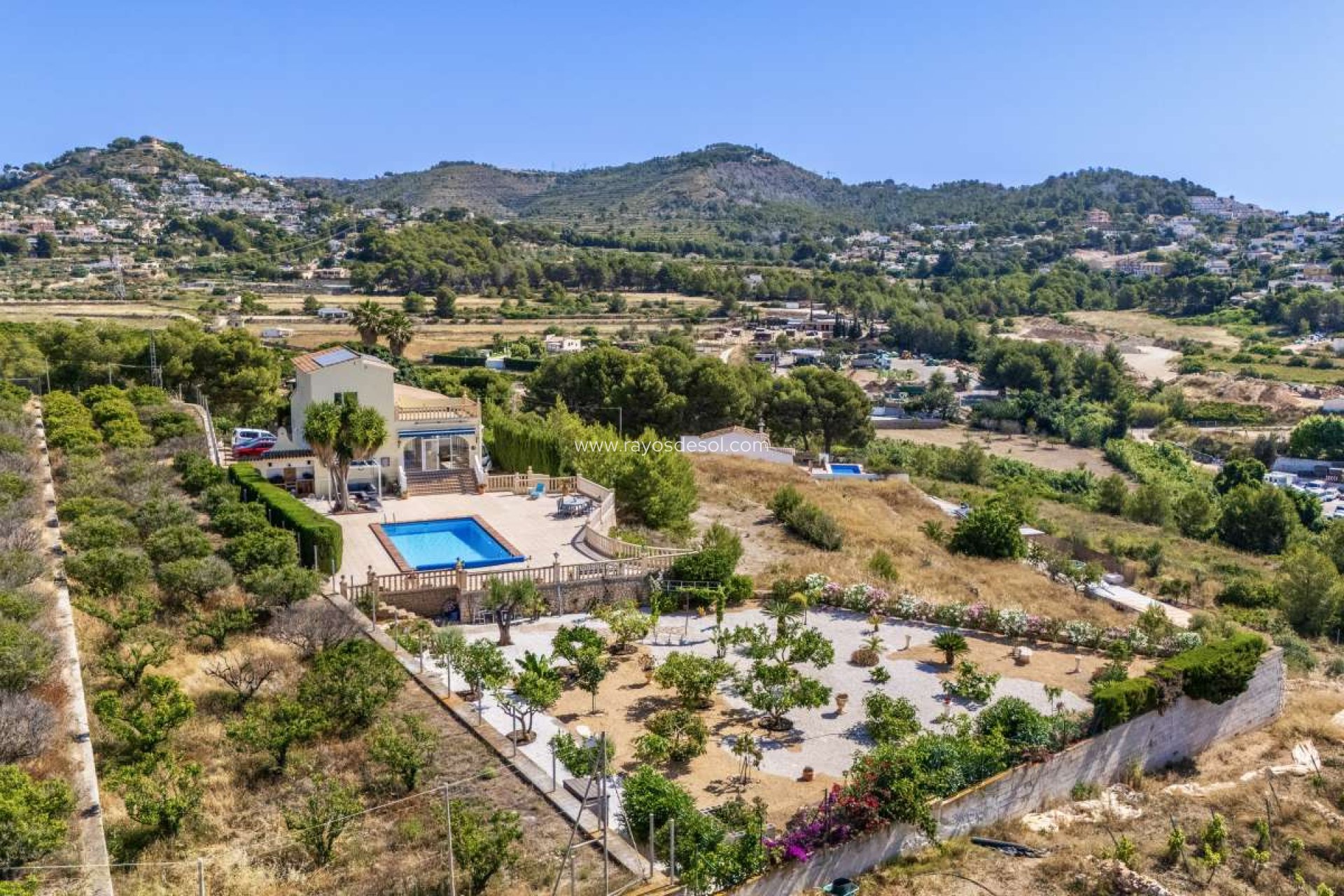 Resale - Villa - Calpe
