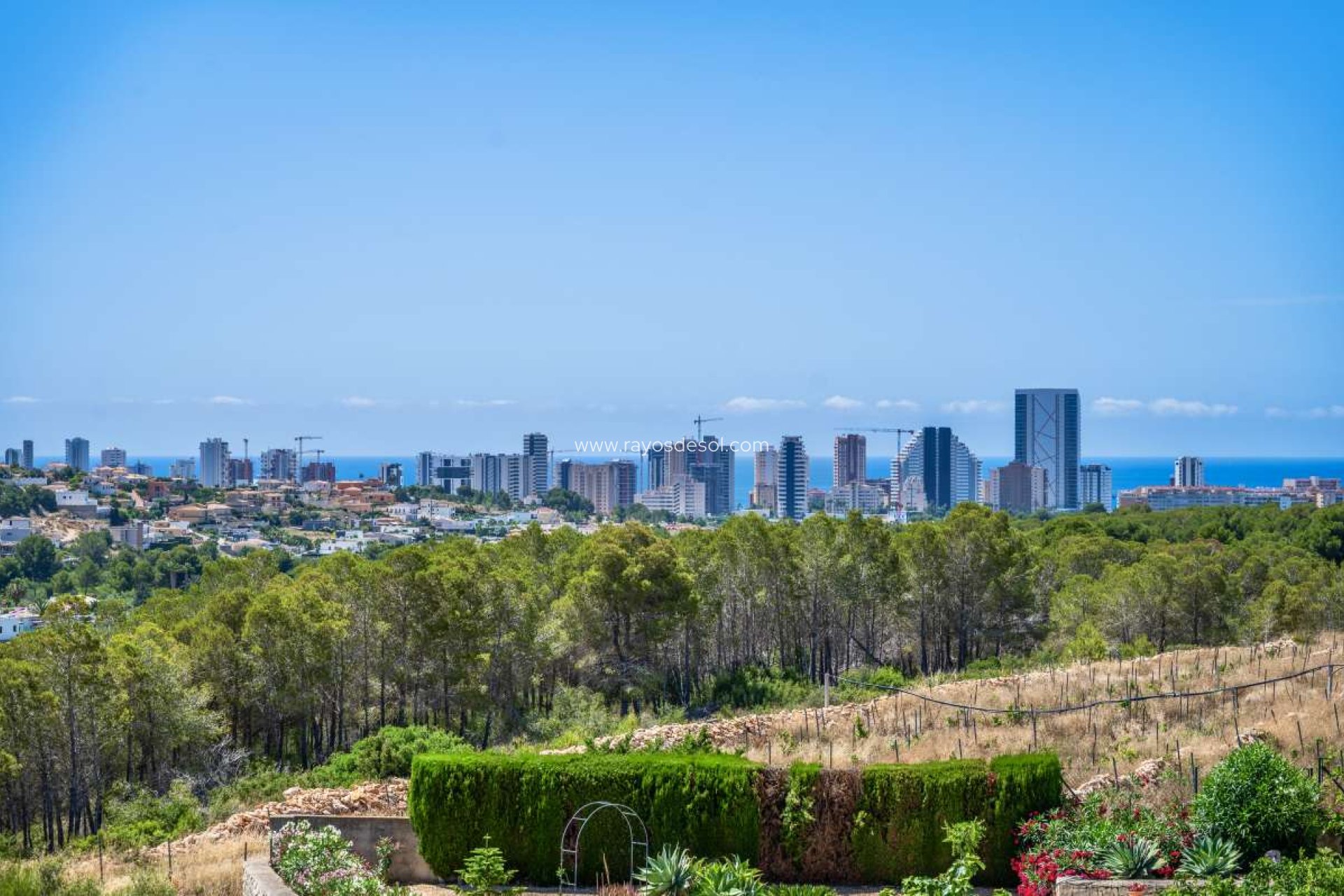 Resale - Villa - Calpe