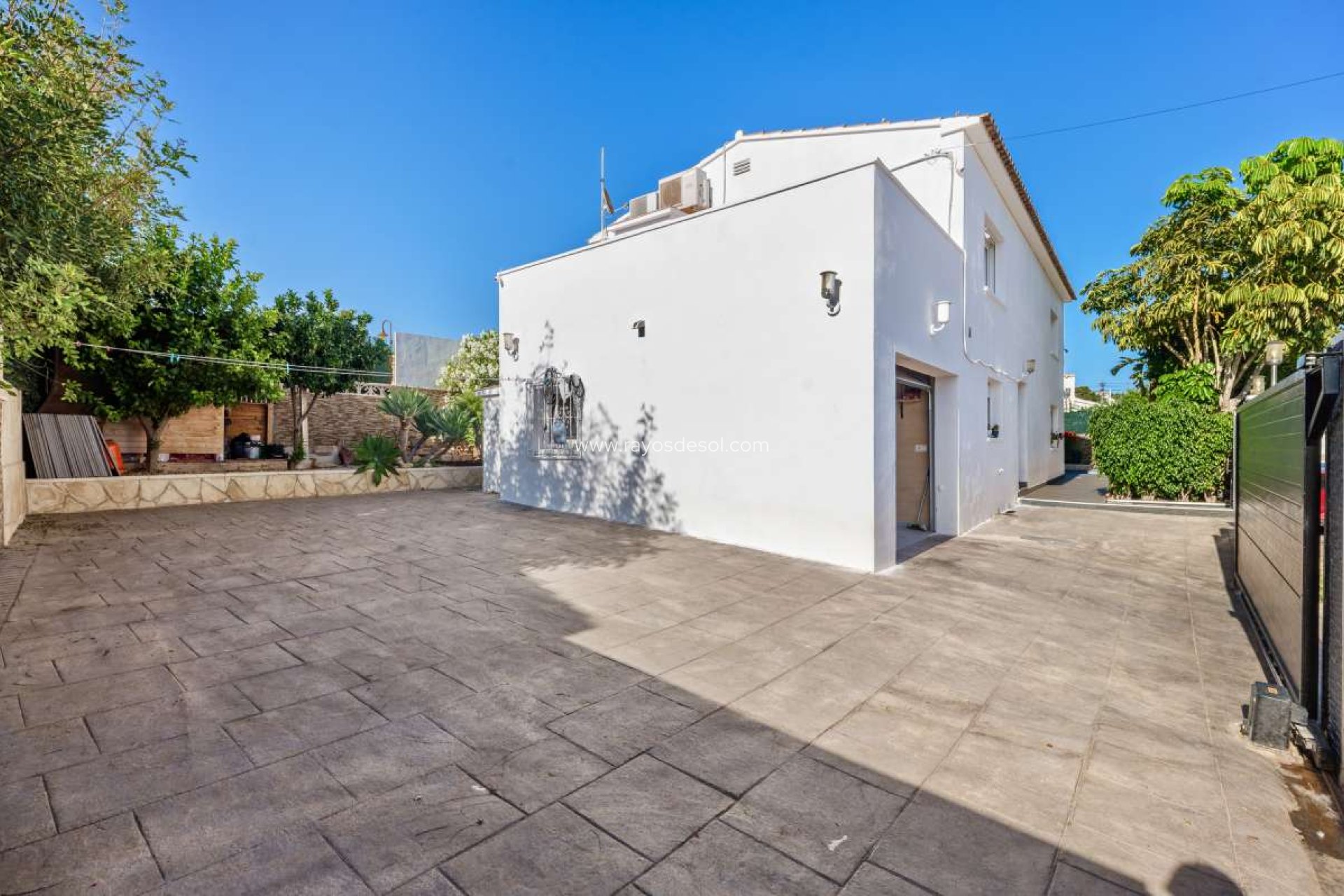 Resale - Villa - Calpe