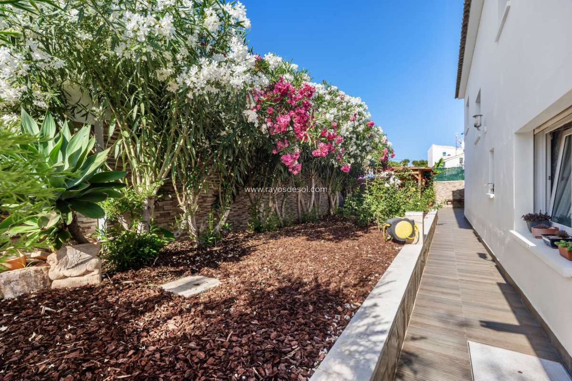 Resale - Villa - Calpe