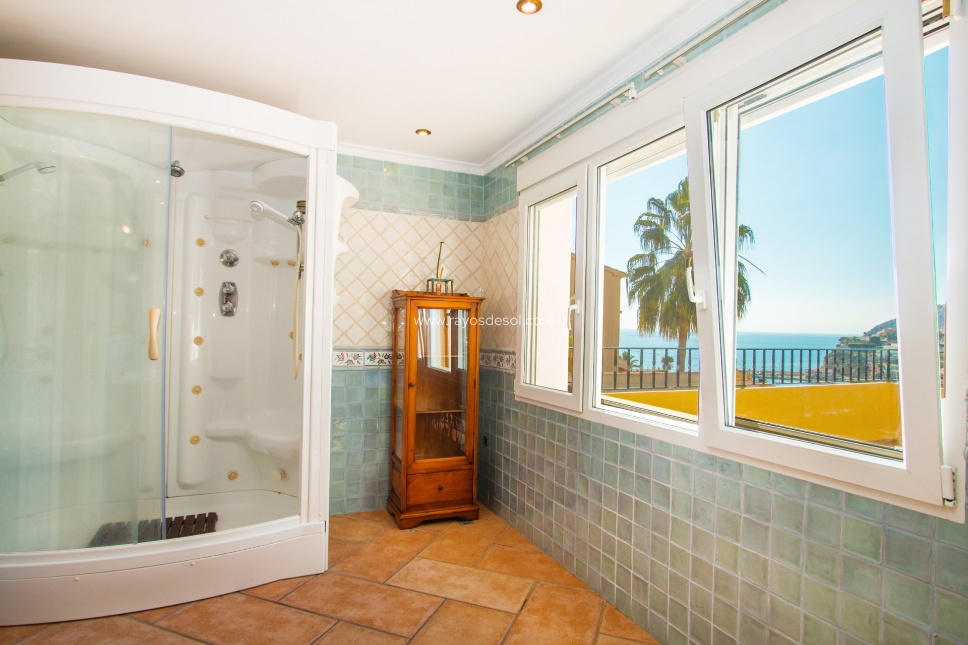 Resale - Villa - Calpe