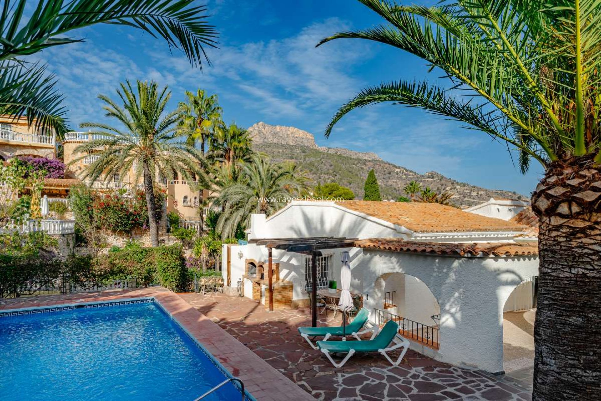 Resale - Villa - Calpe