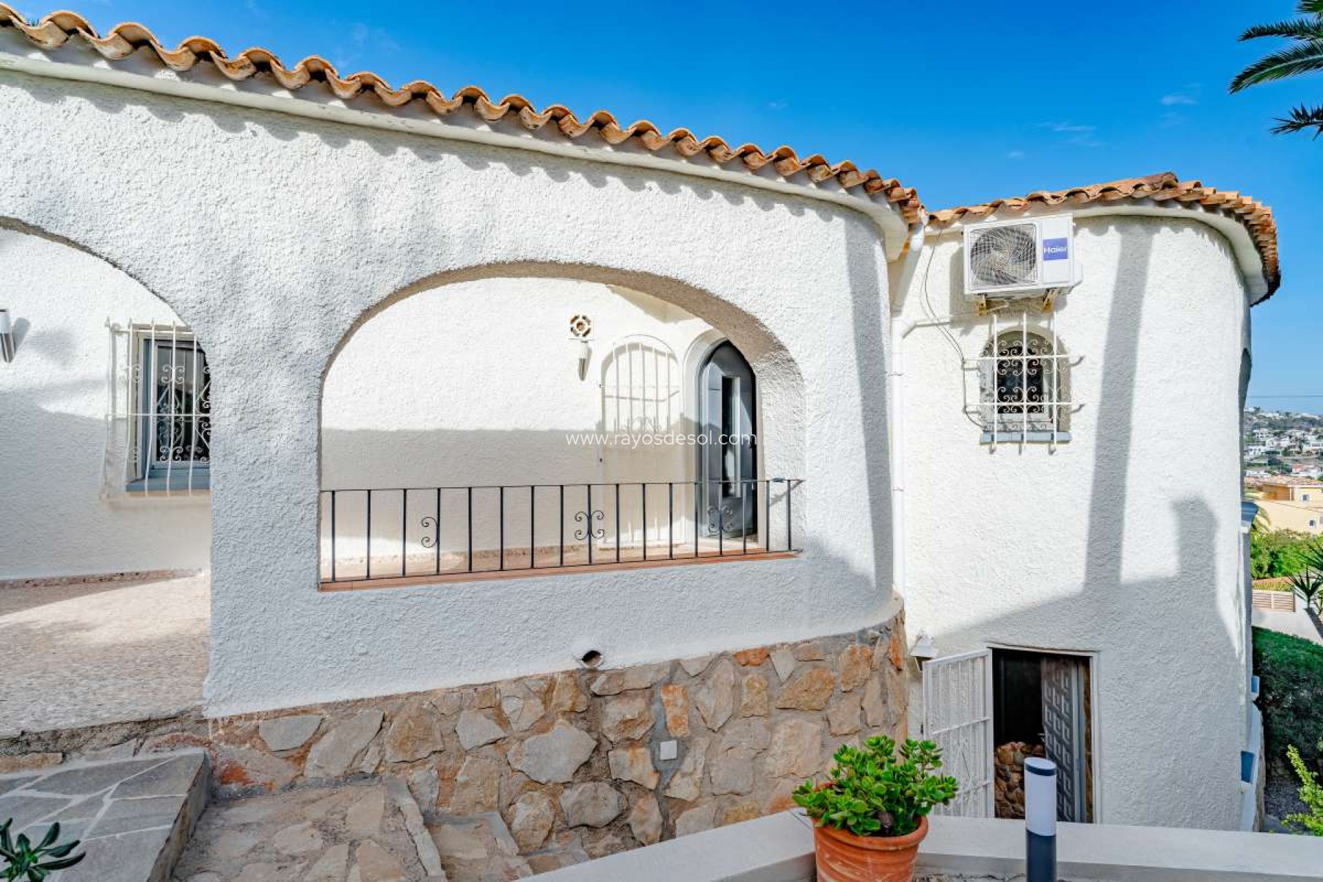 Resale - Villa - Calpe