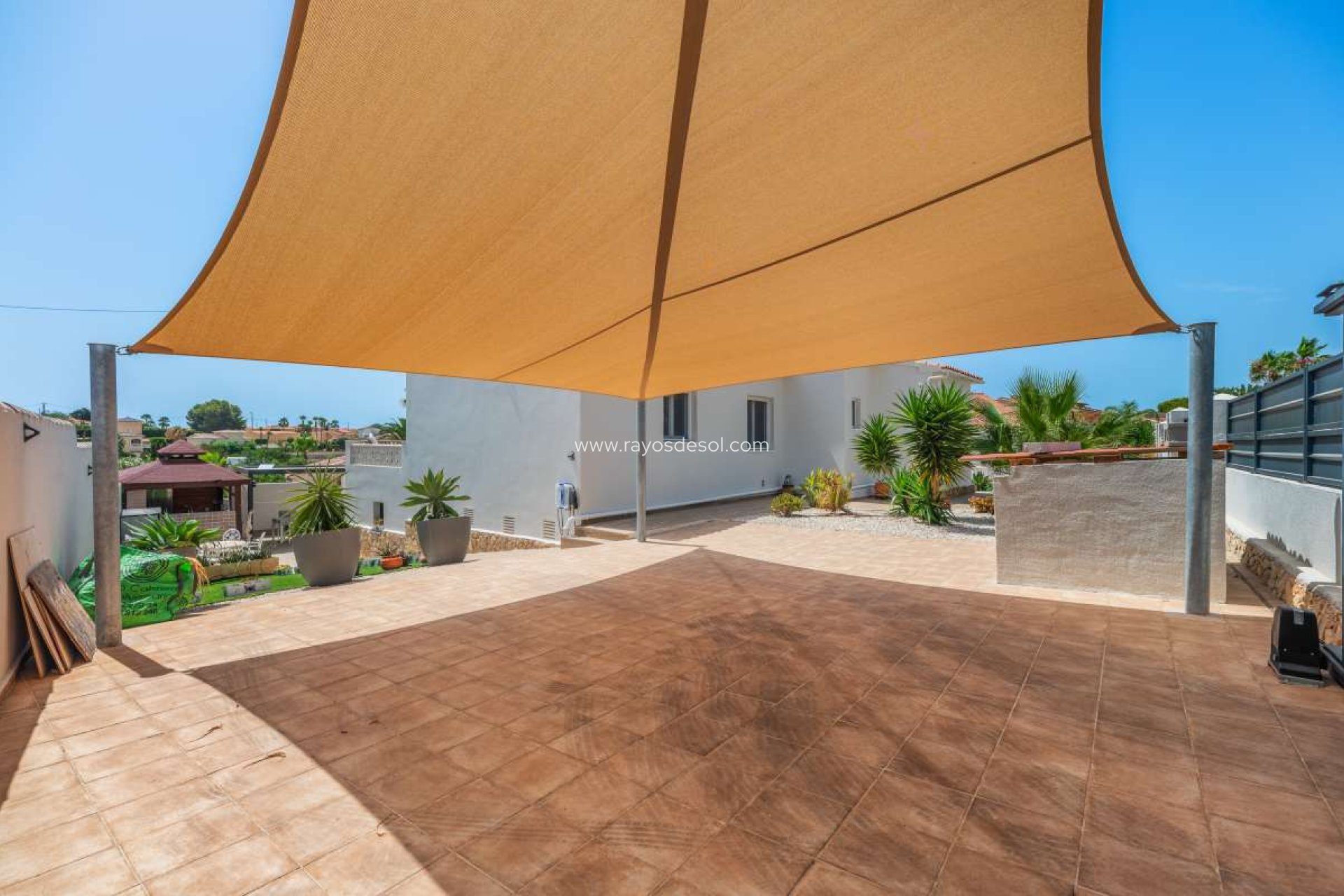 Resale - Villa - Calpe