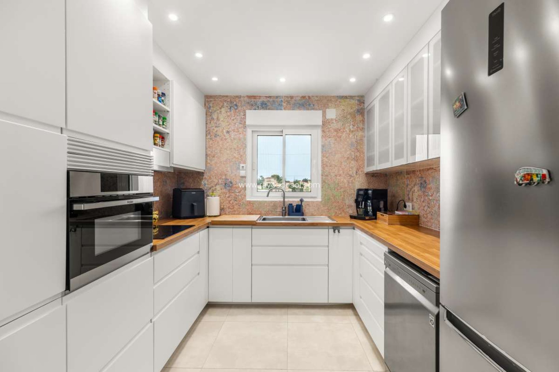Resale - Villa - Calpe