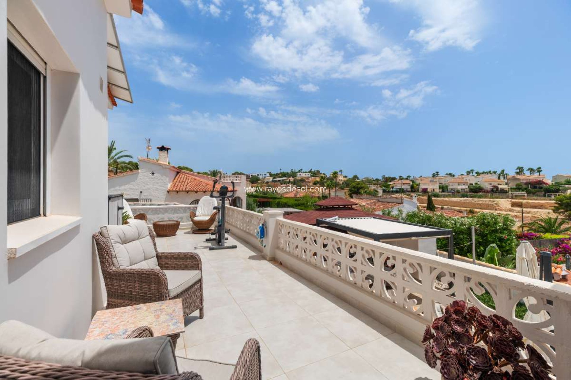 Resale - Villa - Calpe