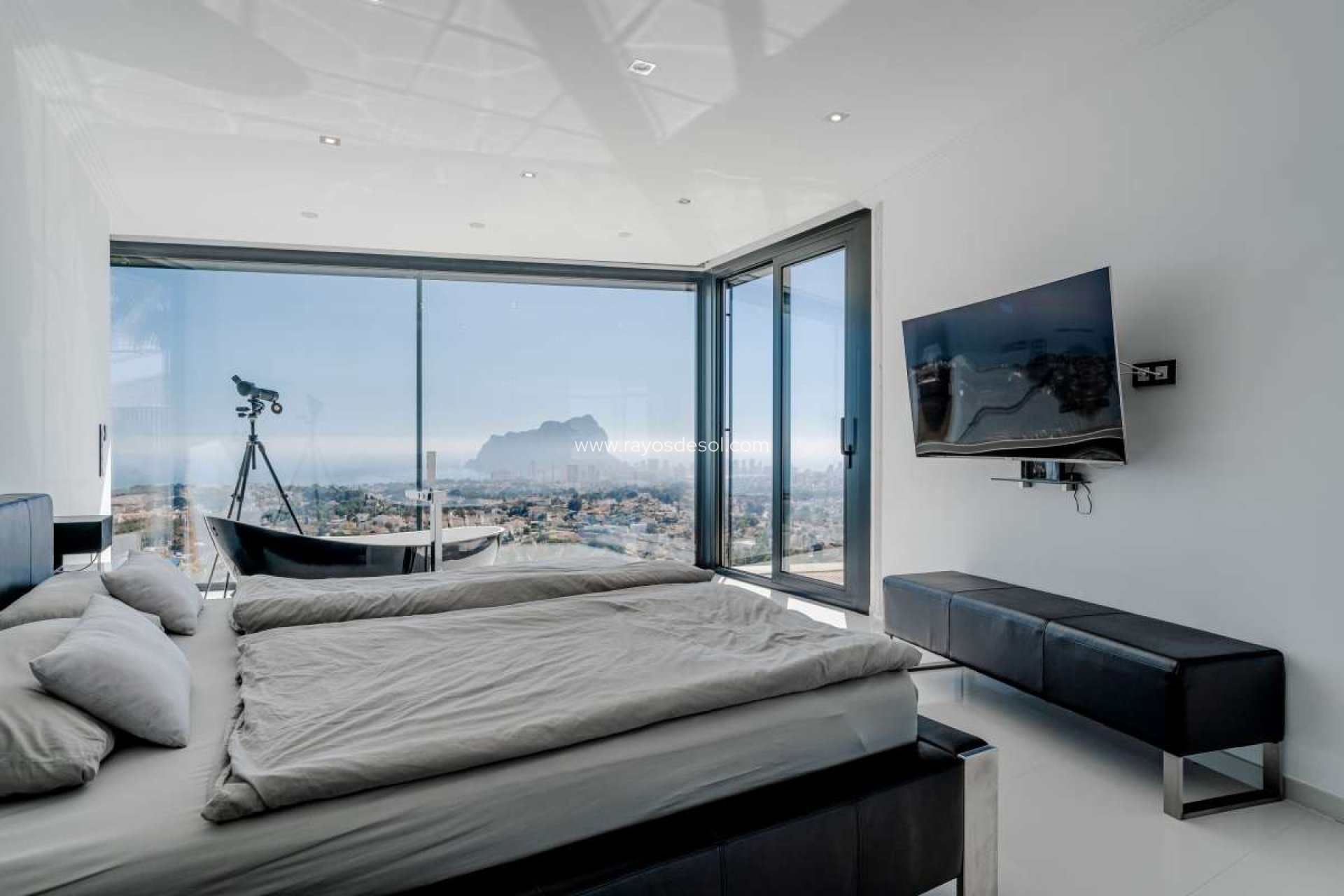 Resale - Villa - Calpe
