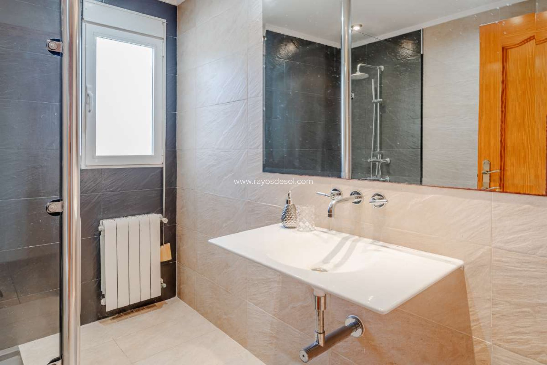 Resale - Villa - Calpe