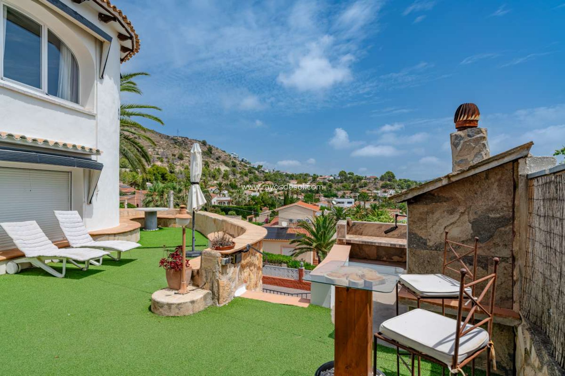 Resale - Villa - Calpe