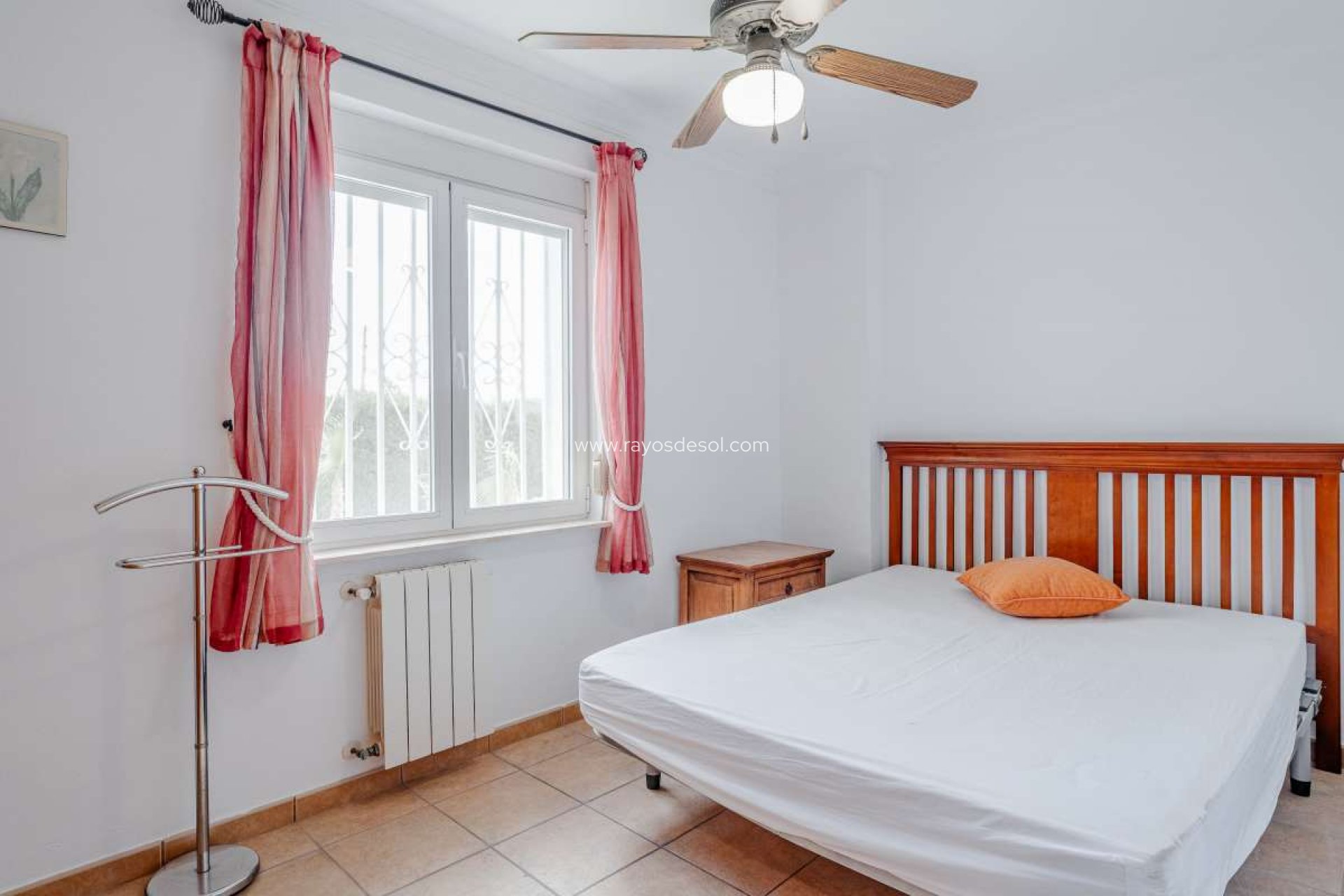 Resale - Villa - Calpe
