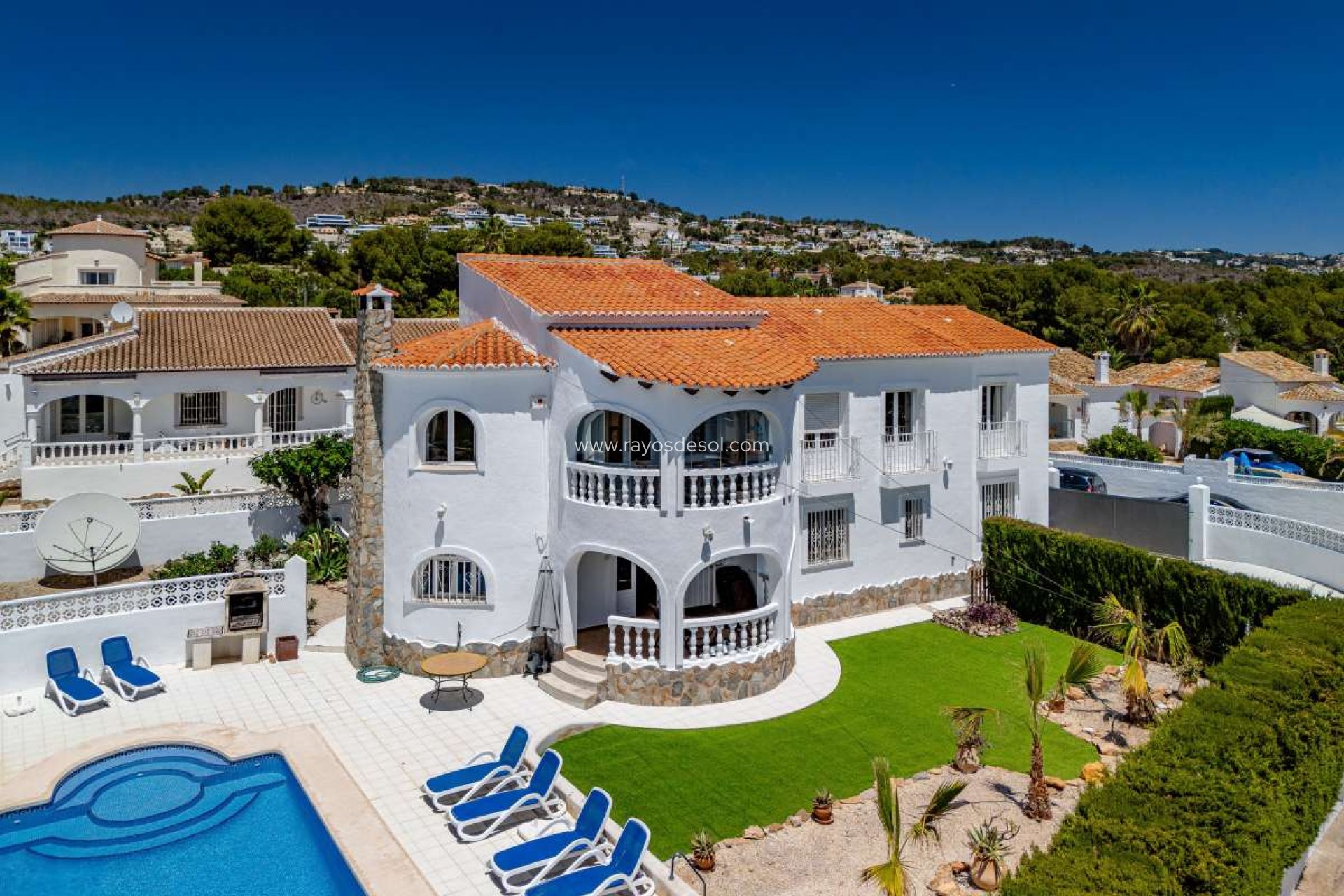 Resale - Villa - Calpe