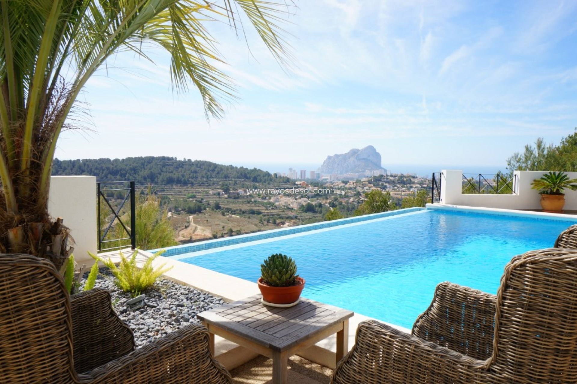 Resale - Villa - Calpe