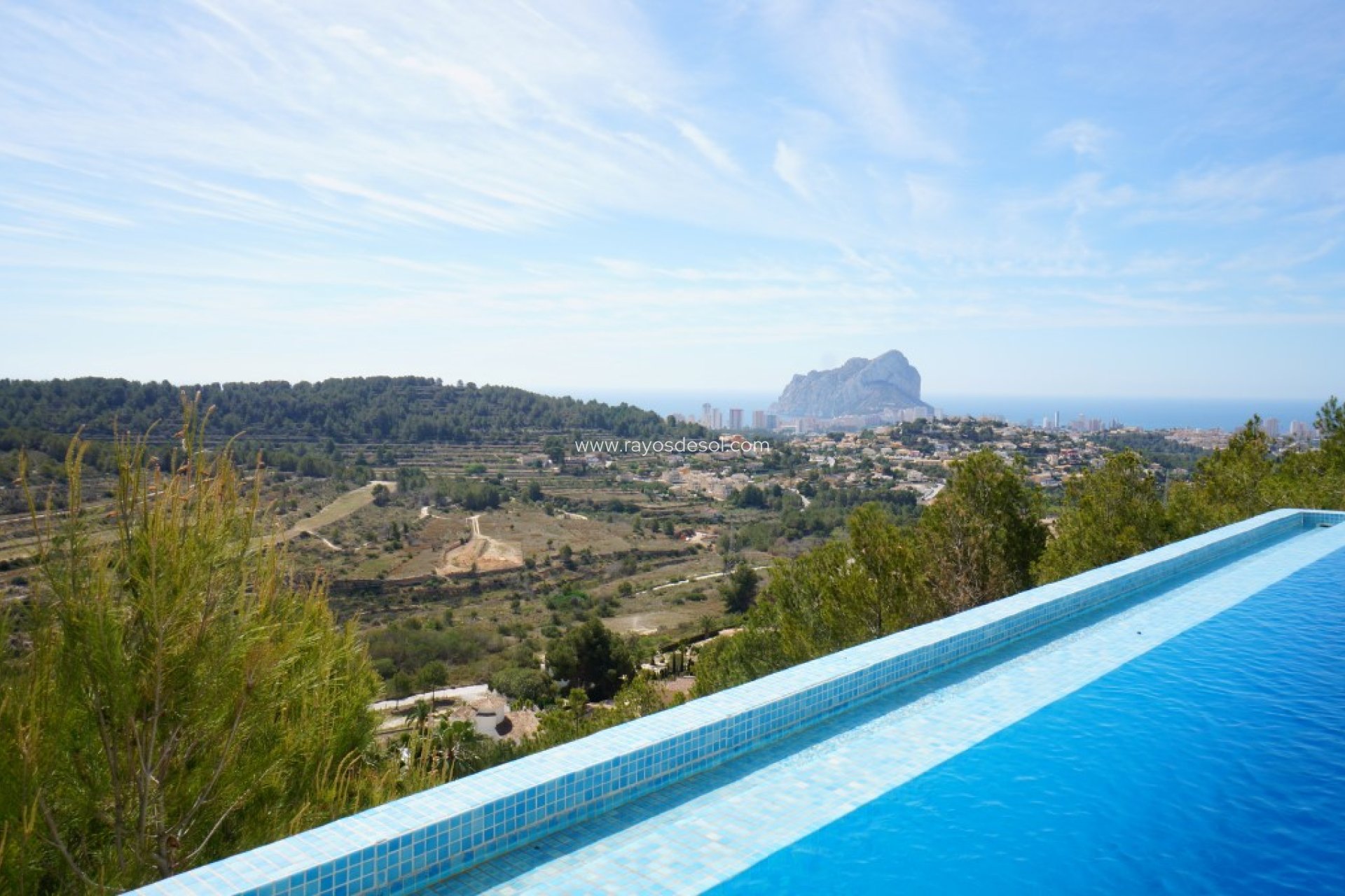 Resale - Villa - Calpe