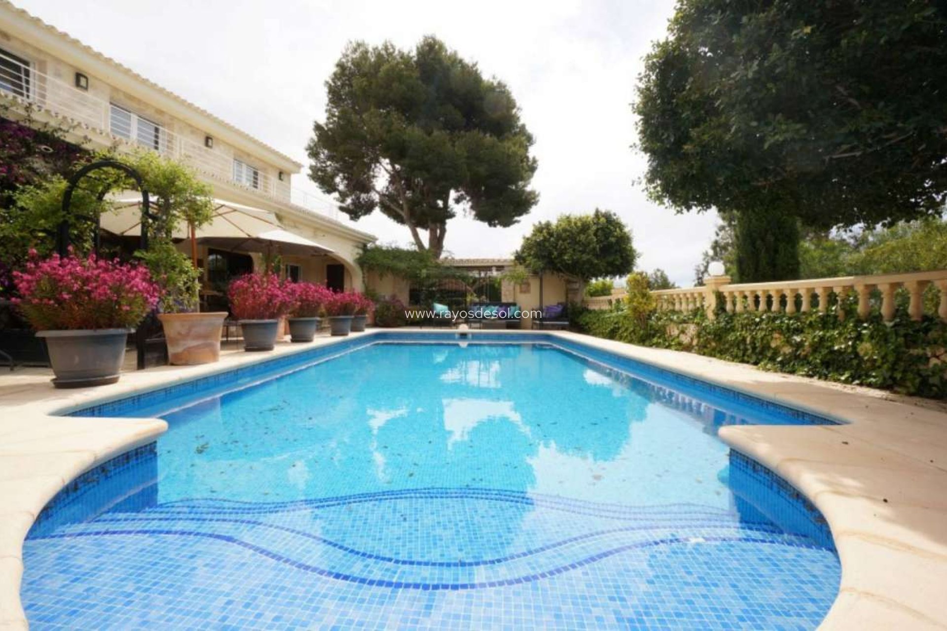 Resale - Villa - Calpe