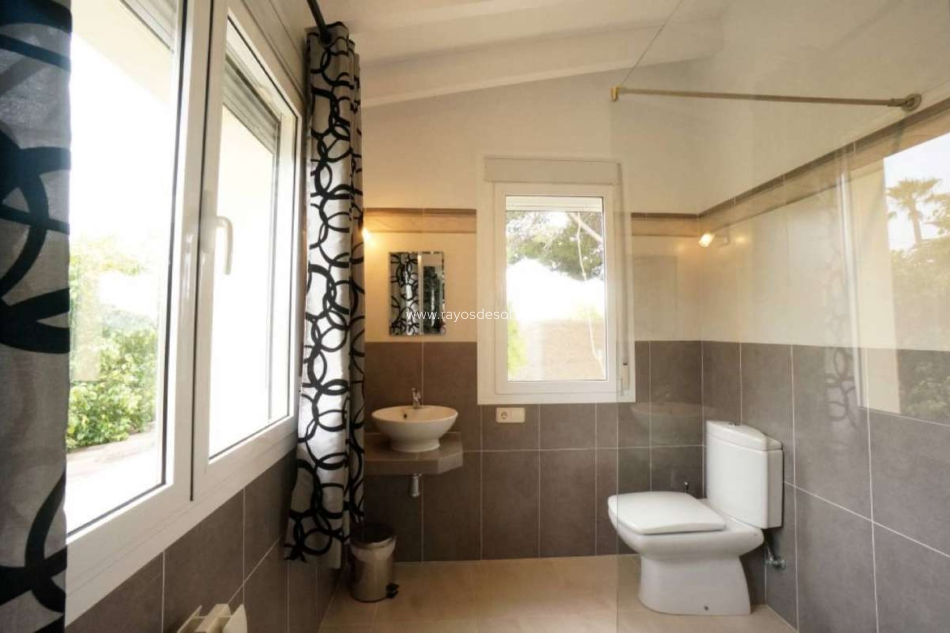 Resale - Villa - Calpe