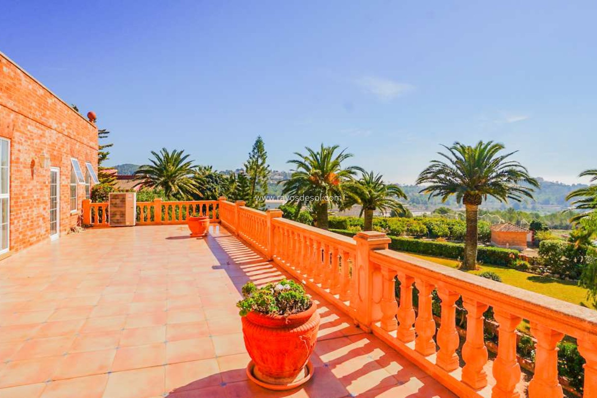 Resale - Villa - Calpe