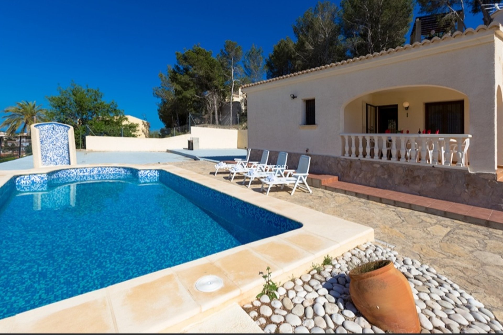 Resale - Villa - Calpe