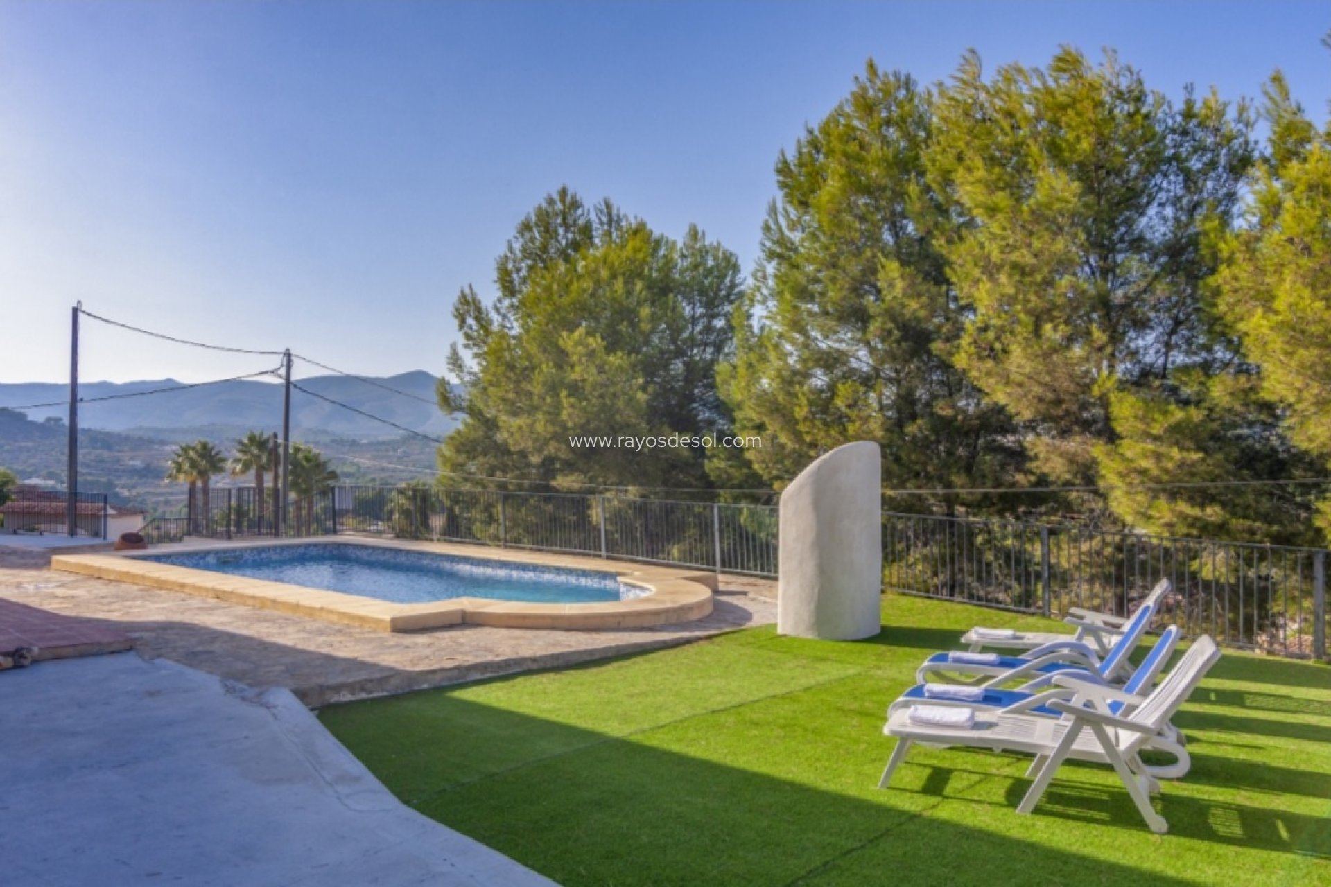 Resale - Villa - Calpe