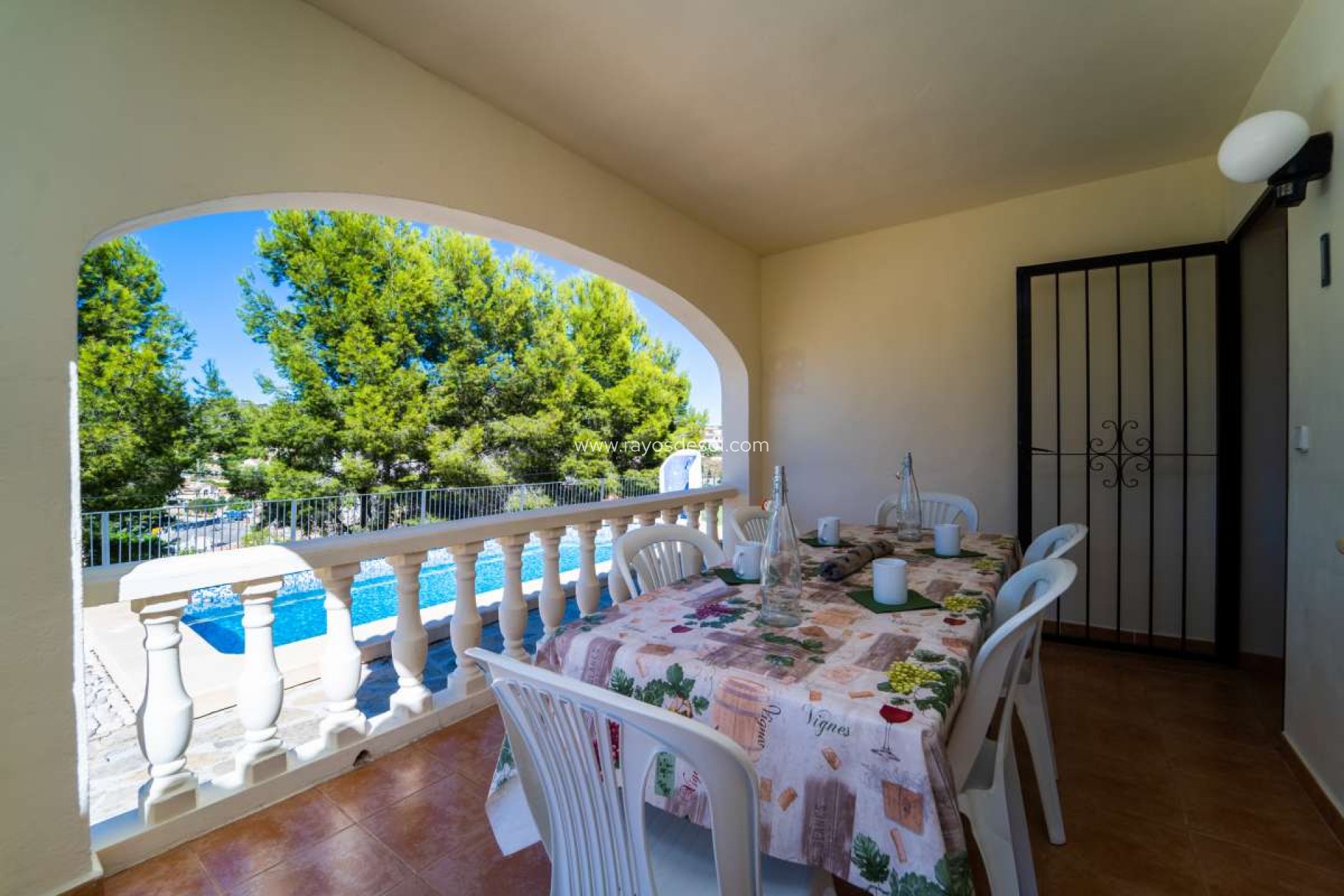 Resale - Villa - Calpe