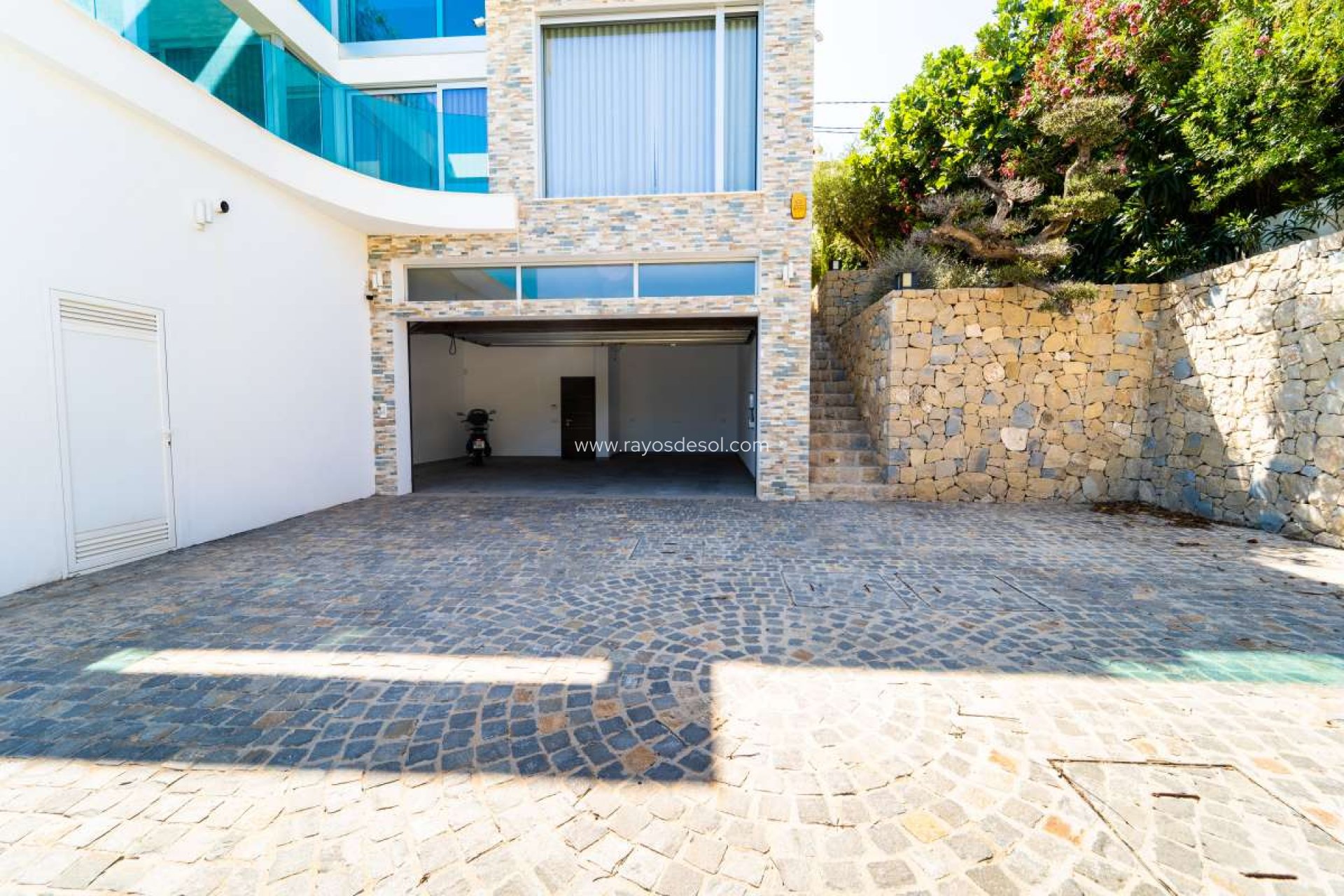 Resale - Villa - Calpe