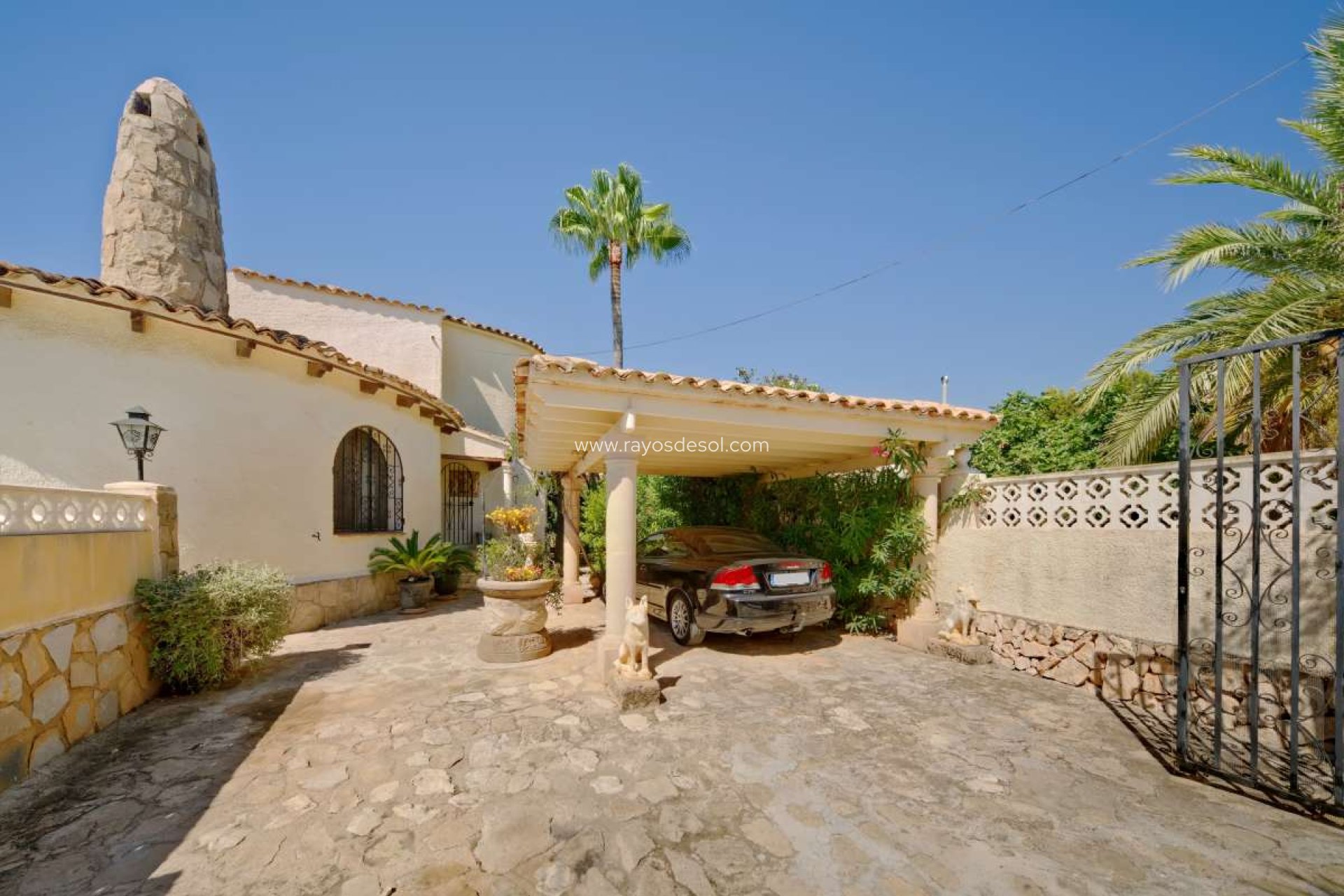 Resale - Villa - Calpe