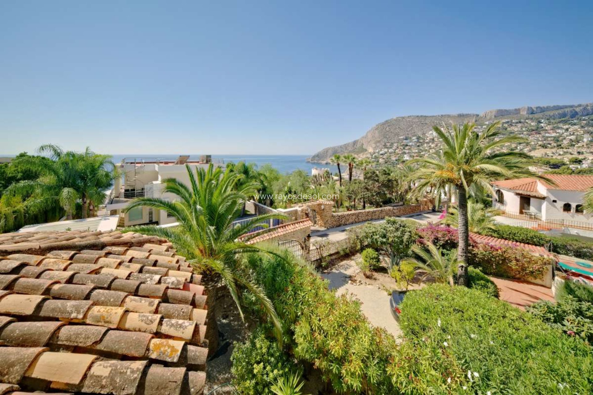 Resale - Villa - Calpe