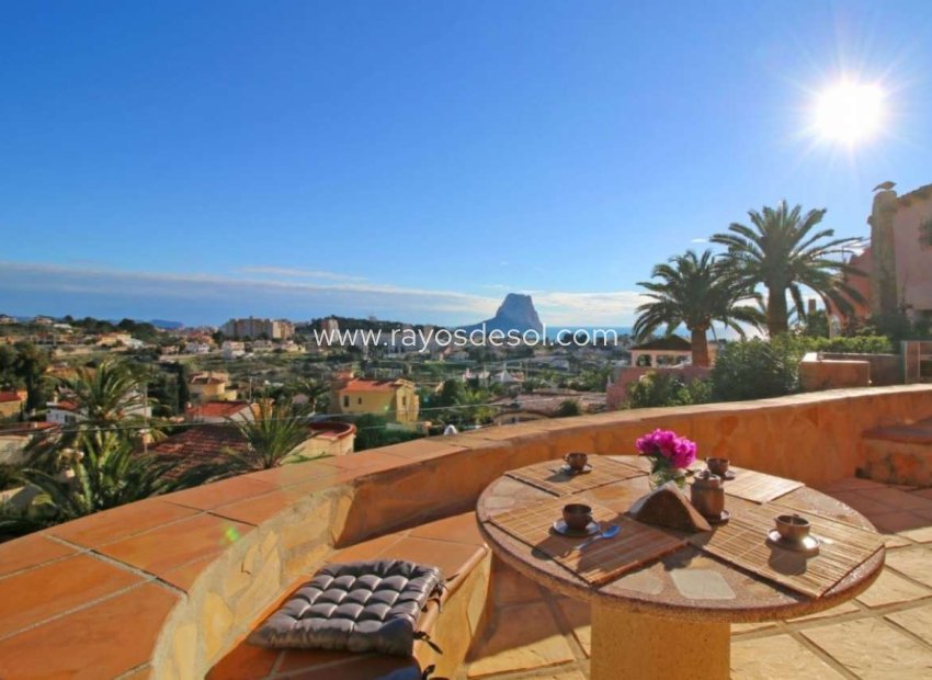 Resale - Villa - Calpe