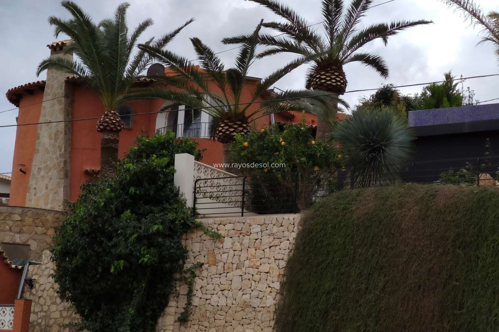 Resale - Villa - Calpe