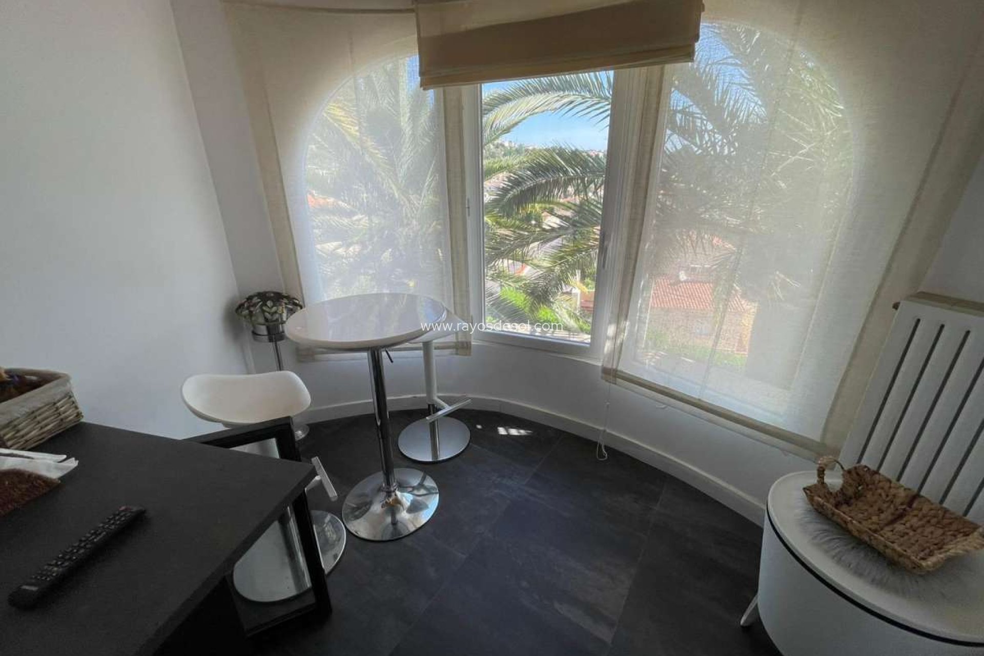 Resale - Villa - Calpe