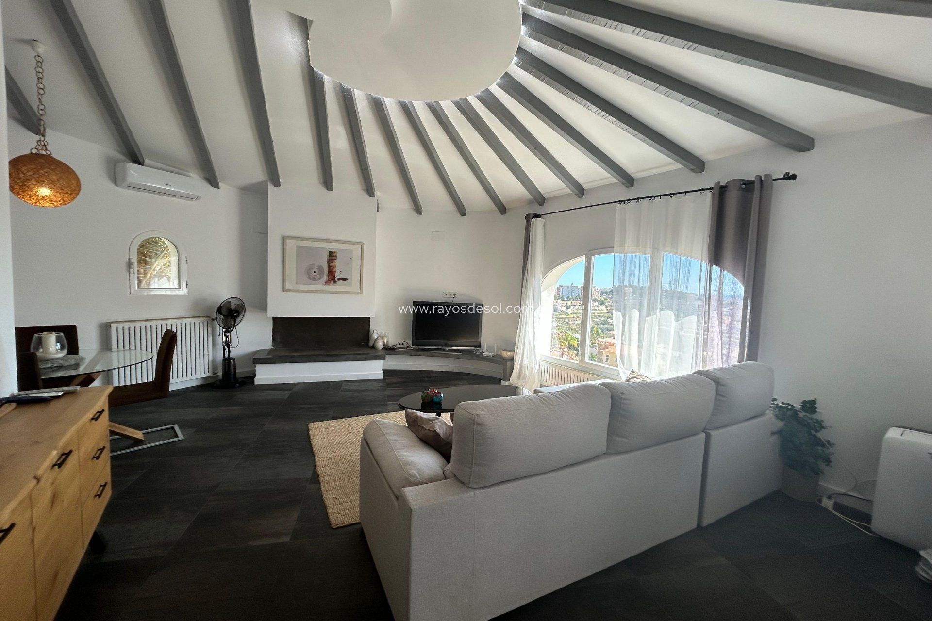 Resale - Villa - Calpe