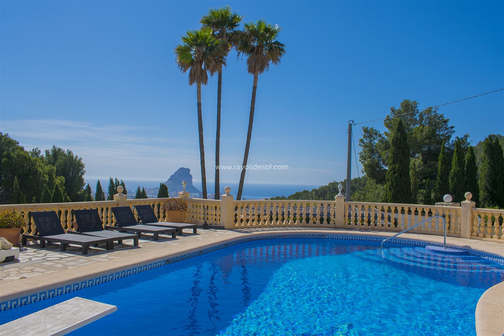 Resale - Villa - Calpe