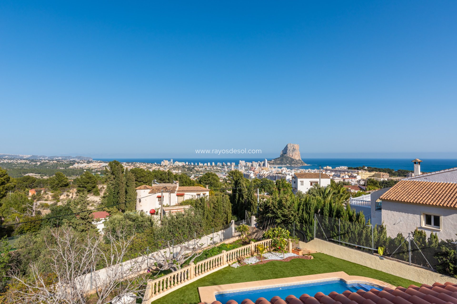 Resale - Villa - Calpe