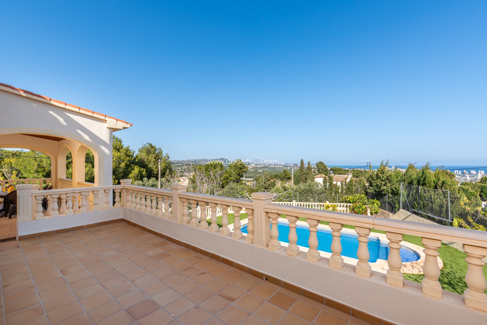 Resale - Villa - Calpe