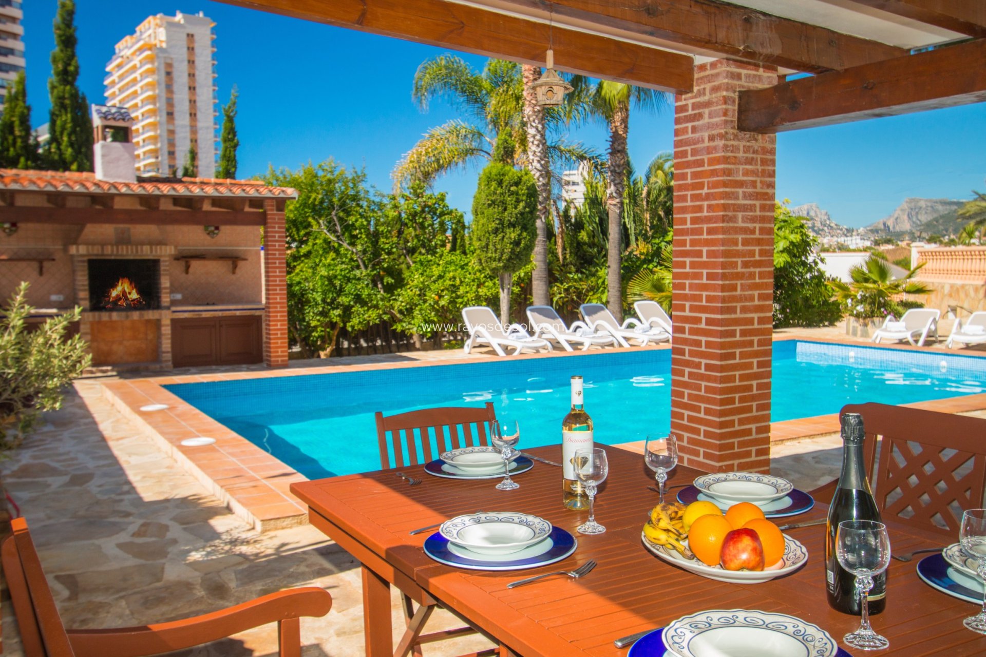 Resale - Villa - Calpe