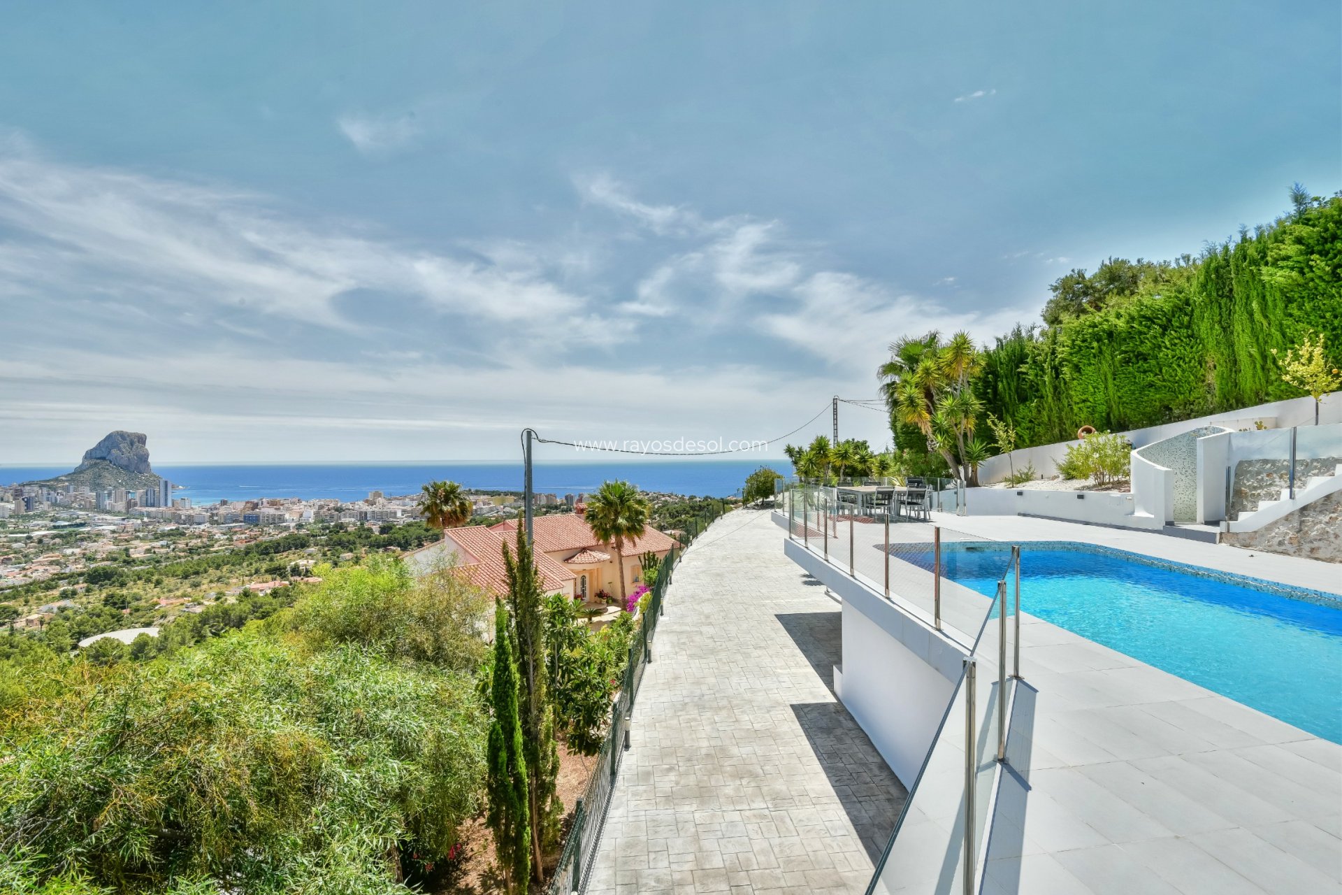 Resale - Villa - Calpe