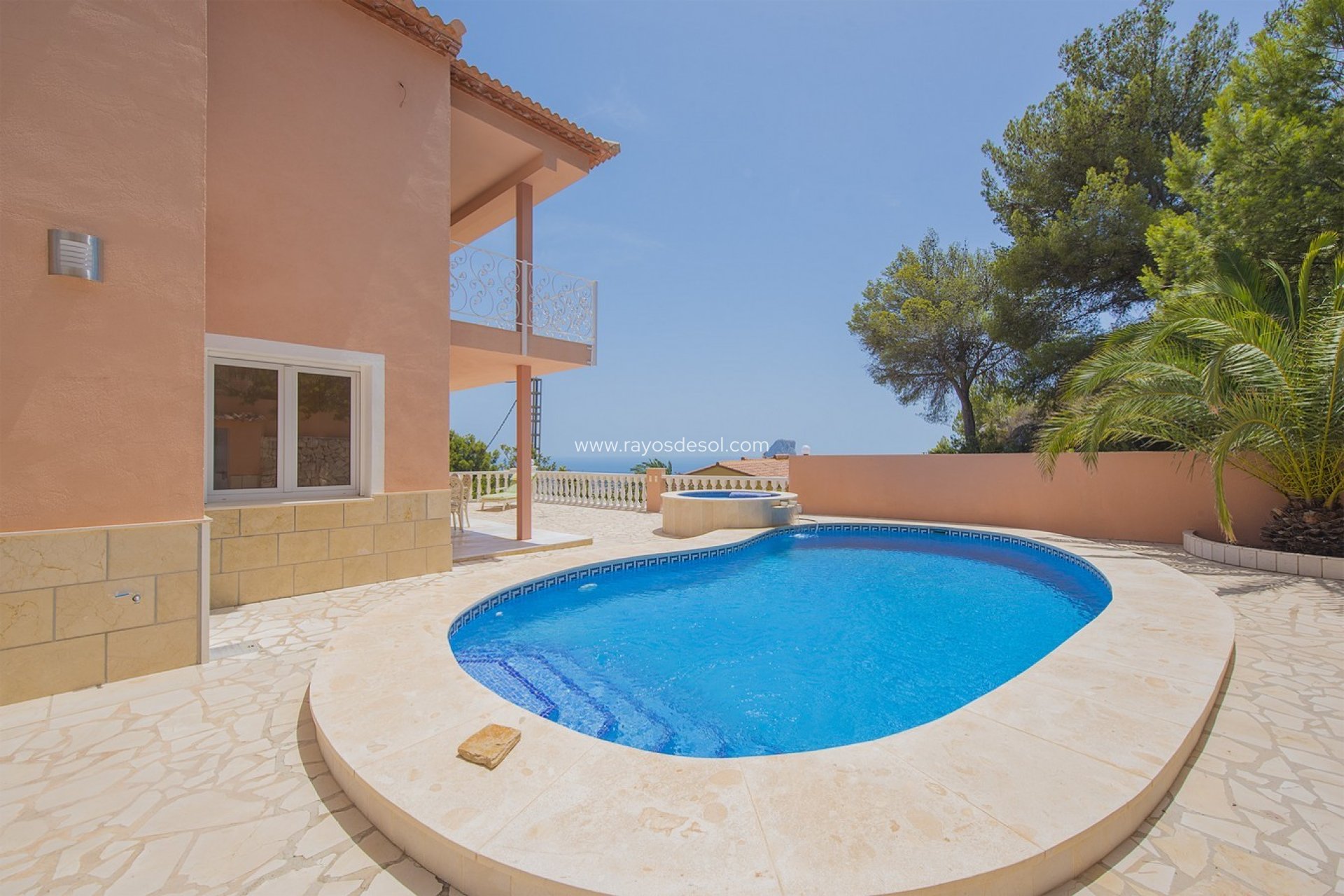 Resale - Villa - Calpe