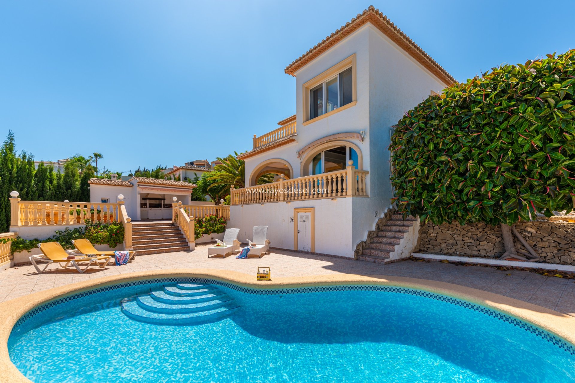 Resale - Villa - Calpe