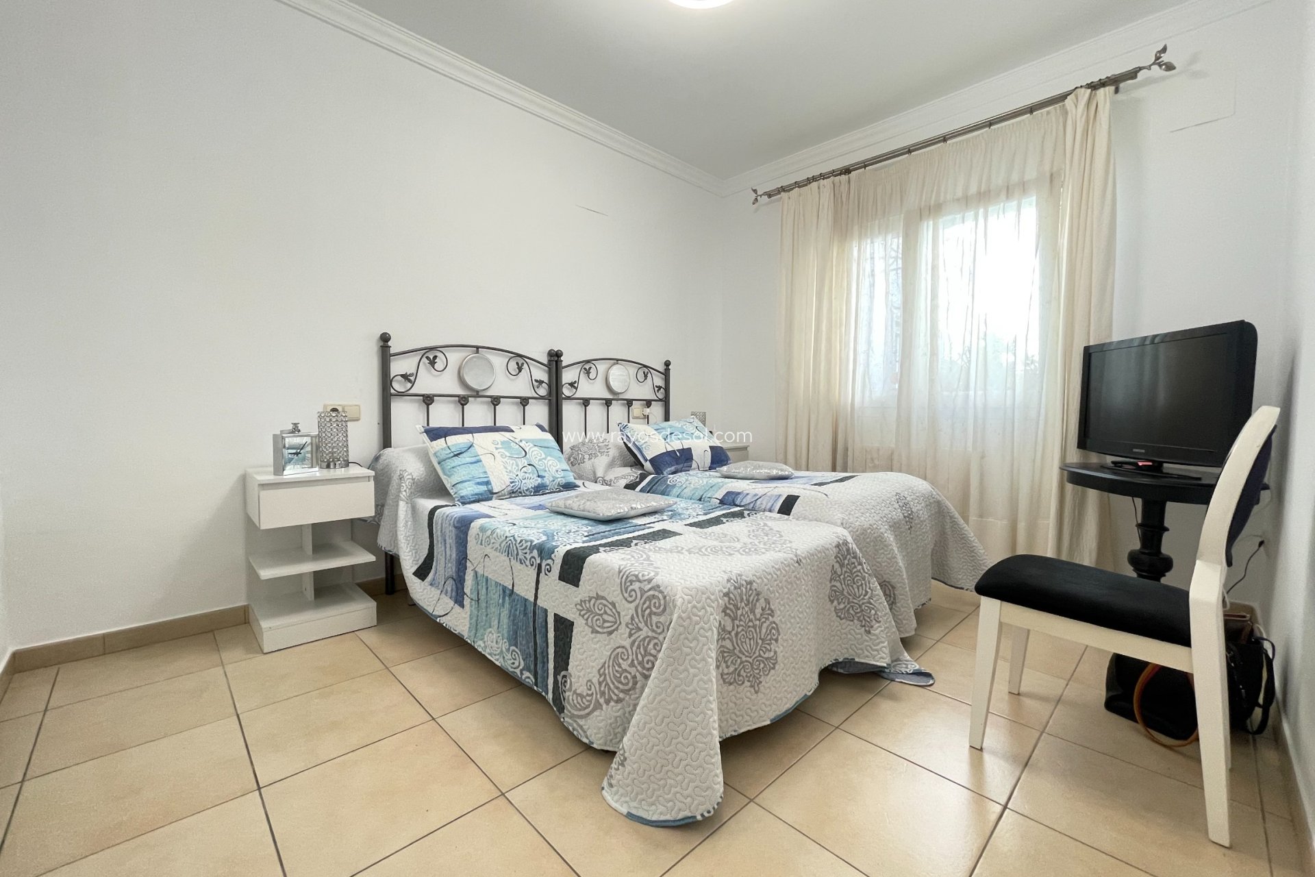 Resale - Villa - Calpe