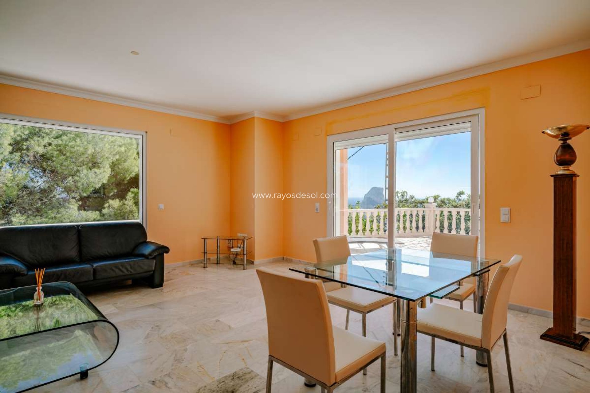 Resale - Villa - Calpe