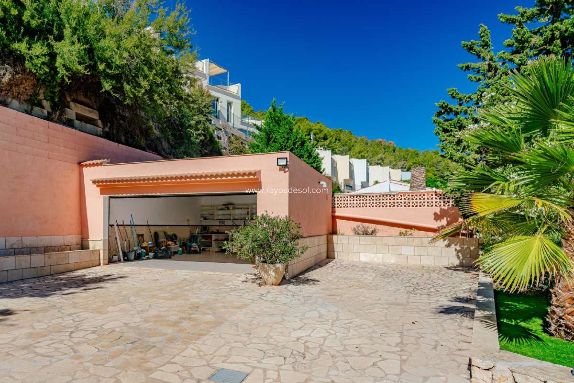 Resale - Villa - Calpe