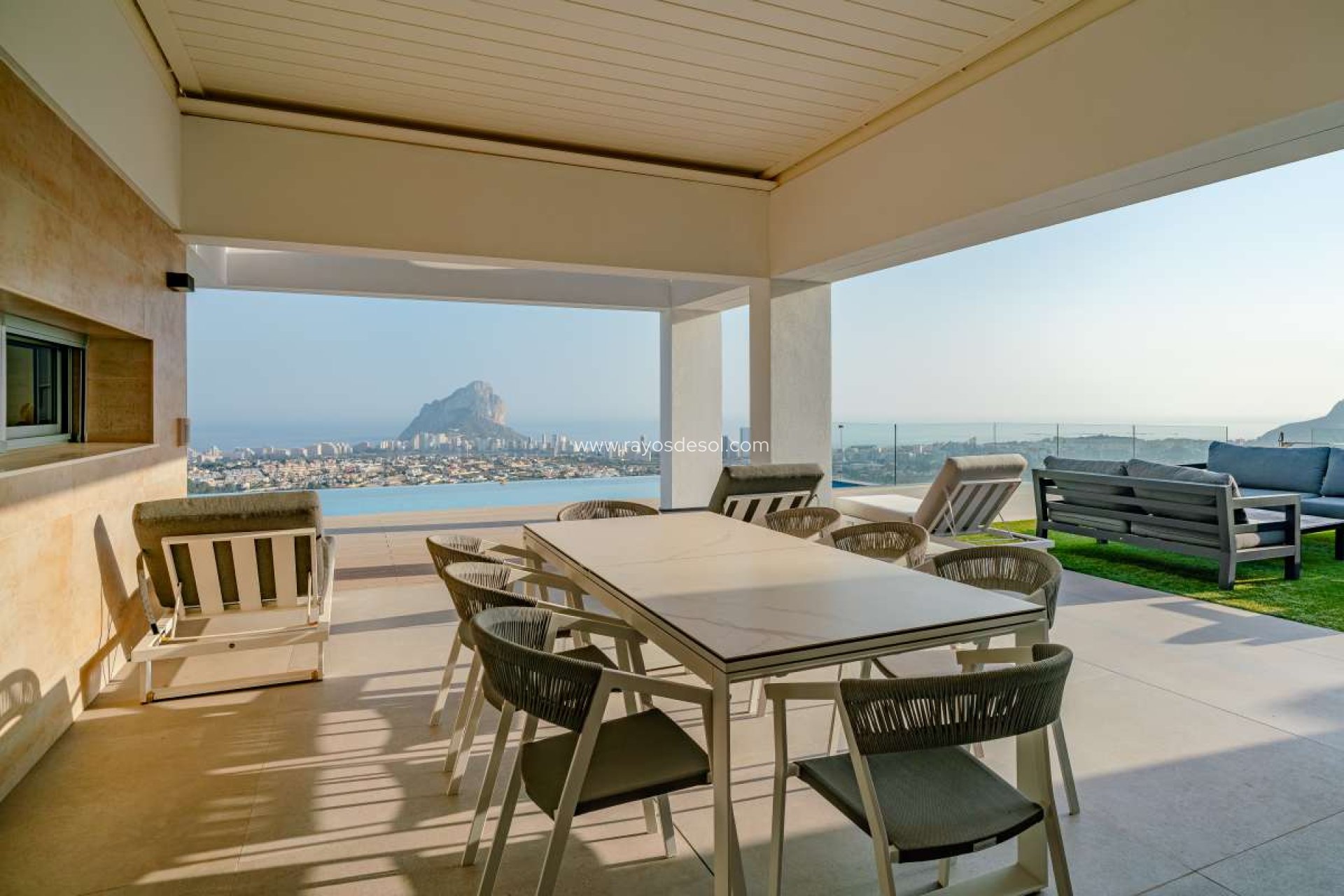 Resale - Villa - Calpe