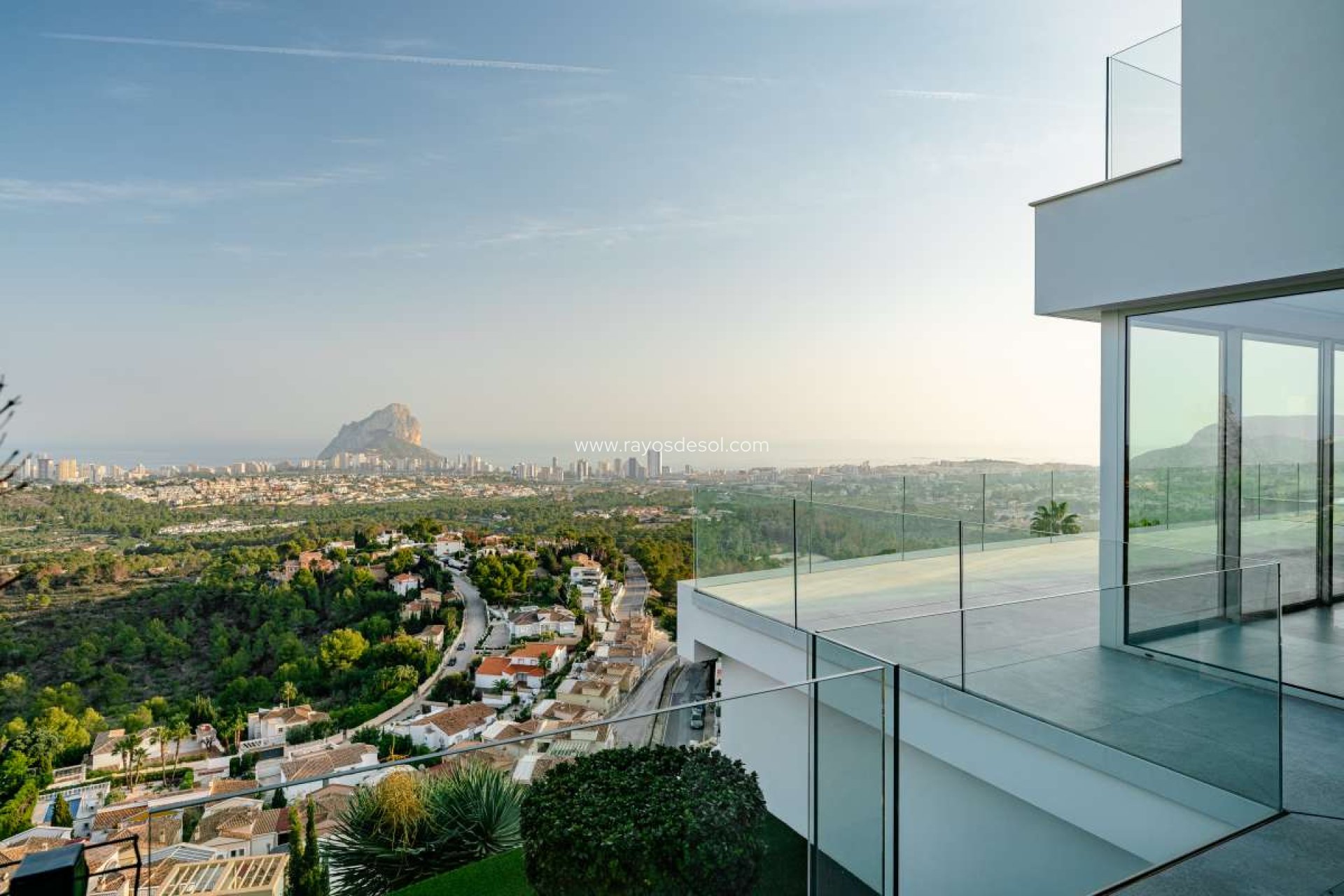 Resale - Villa - Calpe