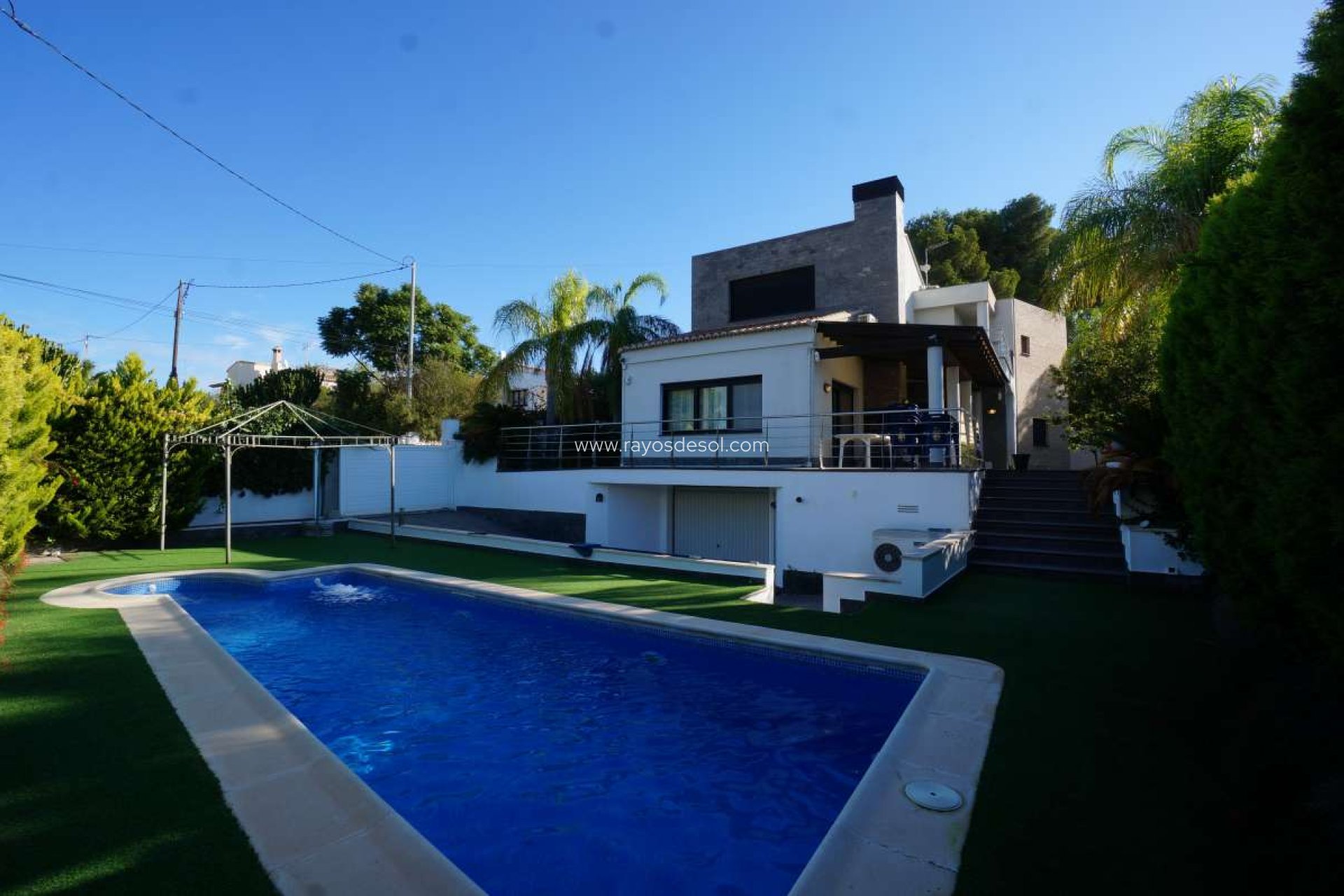 Resale - Villa - Calpe