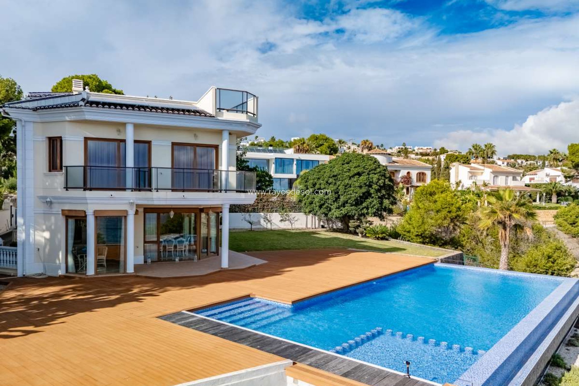 Resale - Villa - Calpe